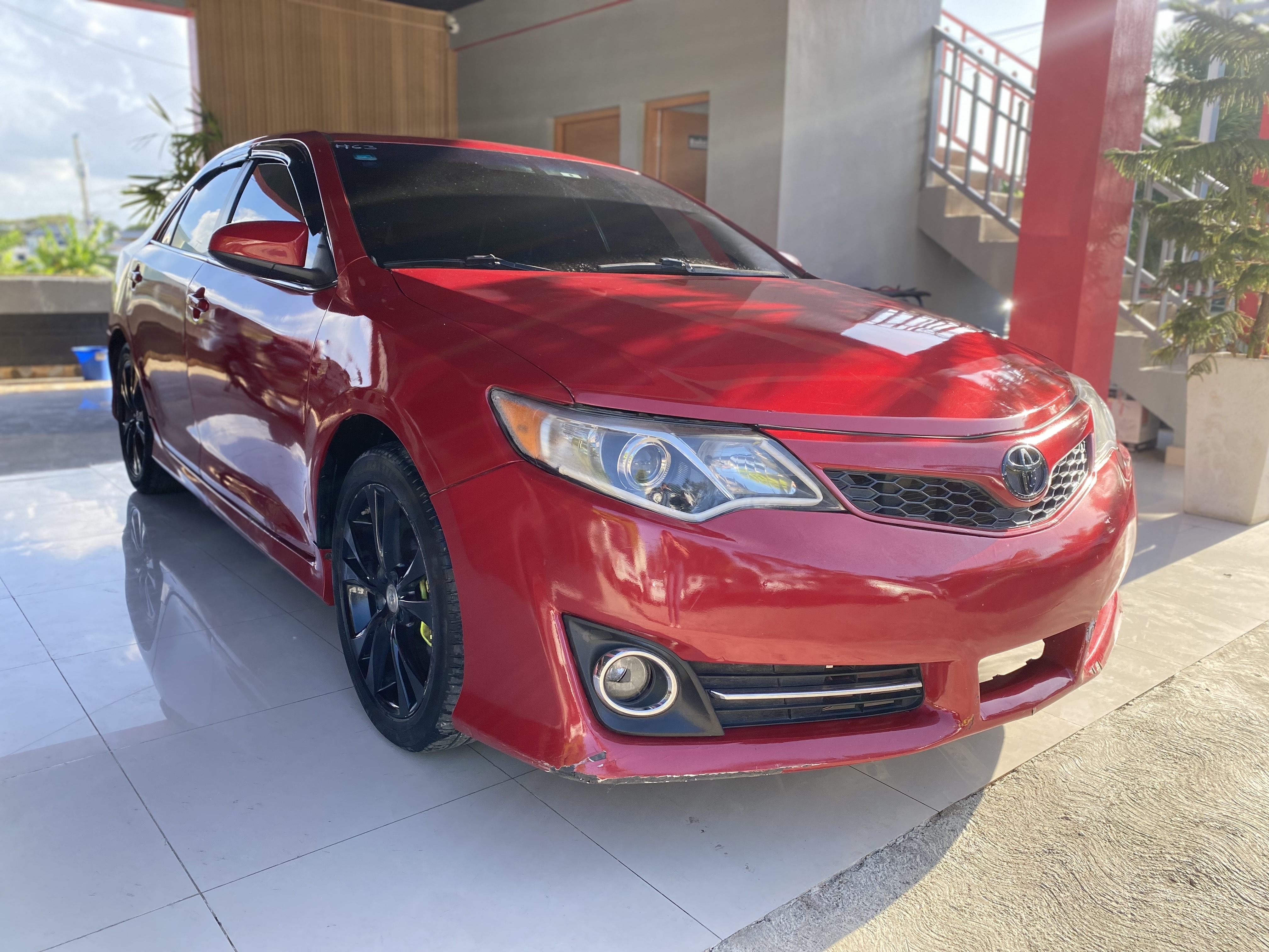 carros - TOYOTA CAMRY SE 2013 1