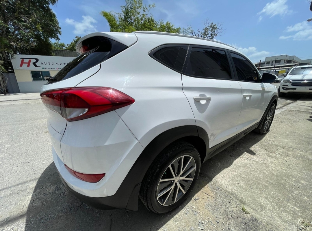 jeepetas y camionetas - Hyundai Tucson 2017 1