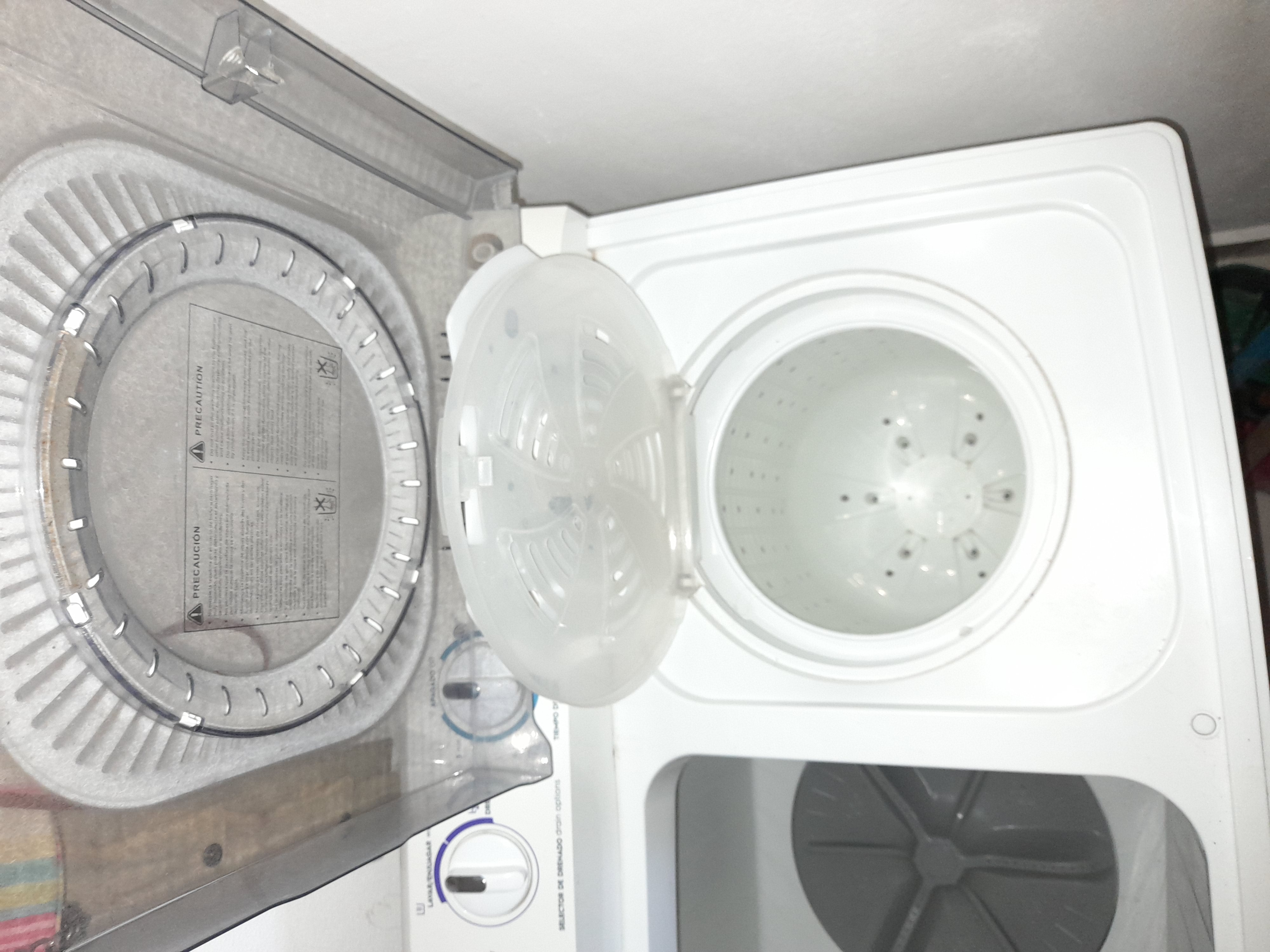 electrodomesticos - Lavadora Frigidaire 13 kg (29 lb) 4