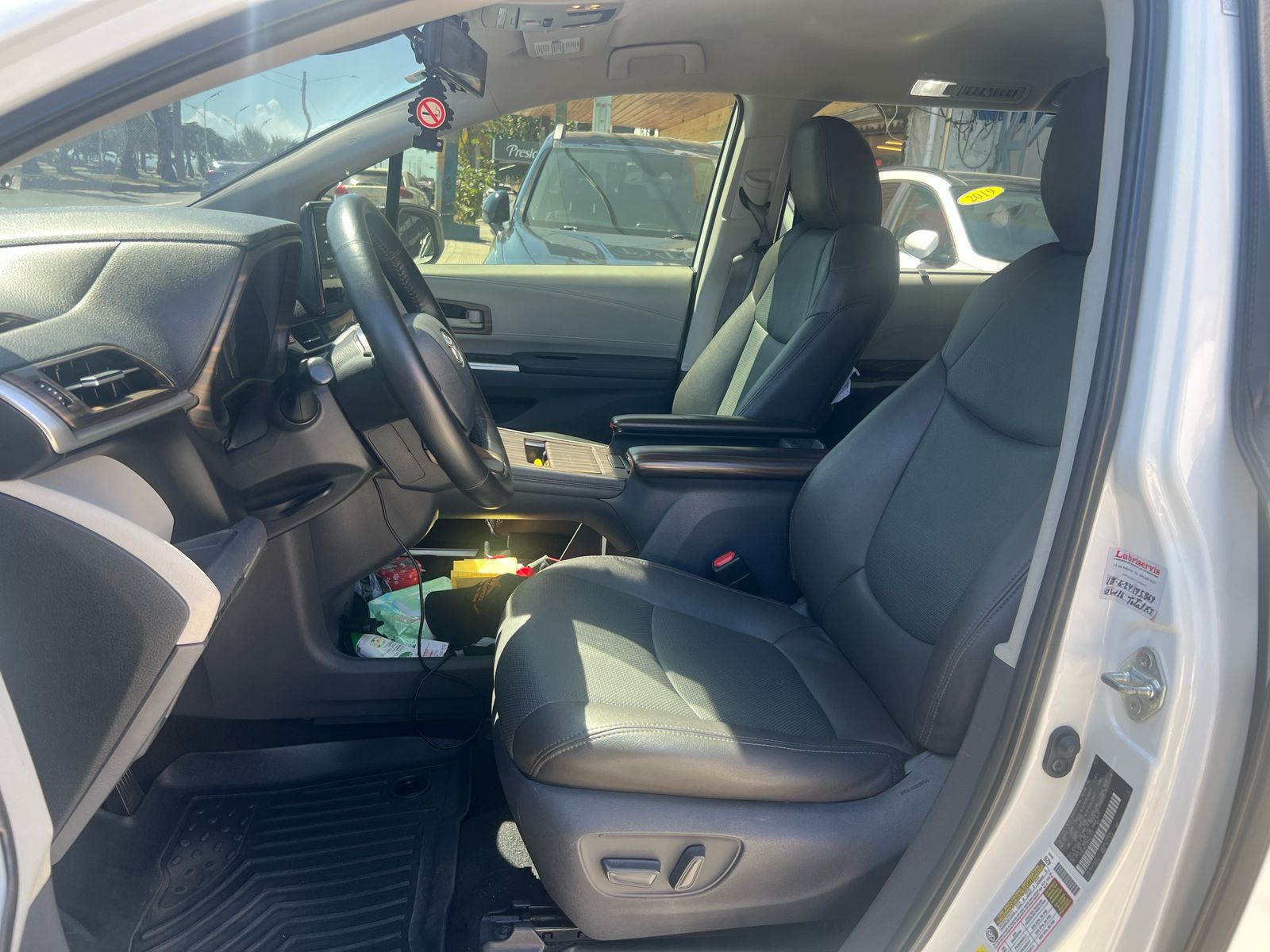 jeepetas y camionetas - Toyota Sienna 2021 6