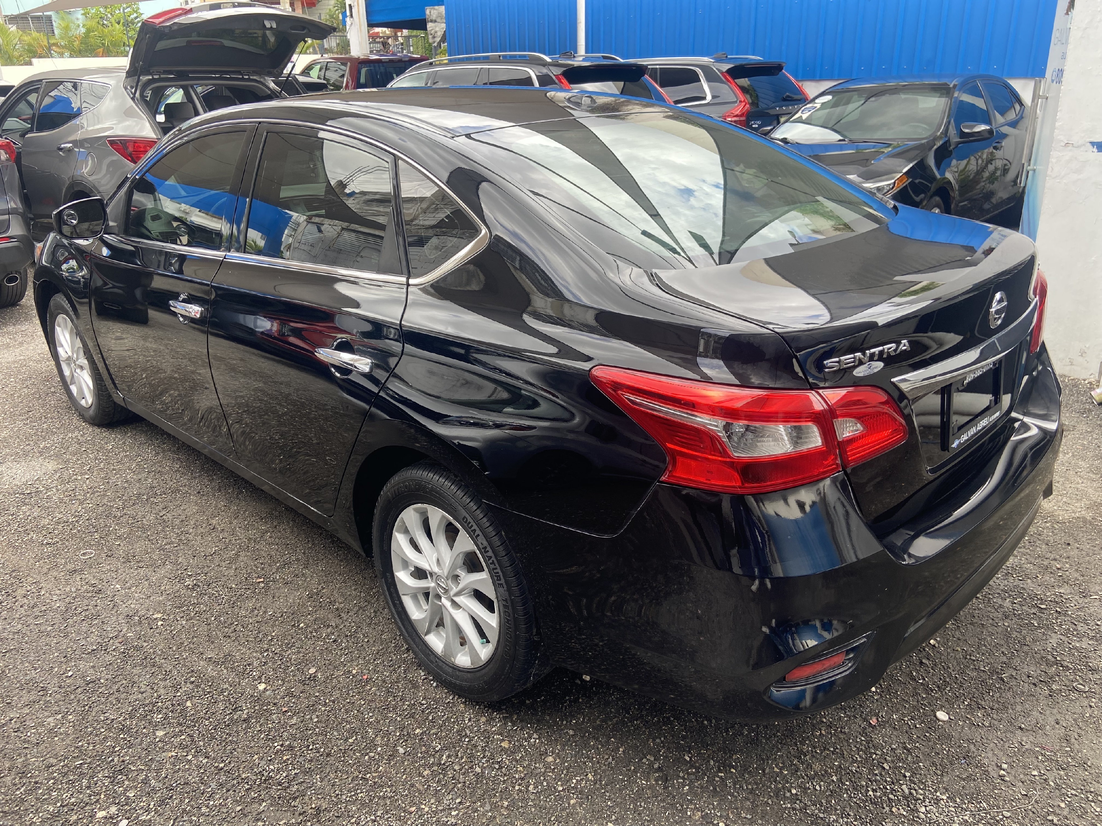 carros - Nissan Sentra SV 2019 3