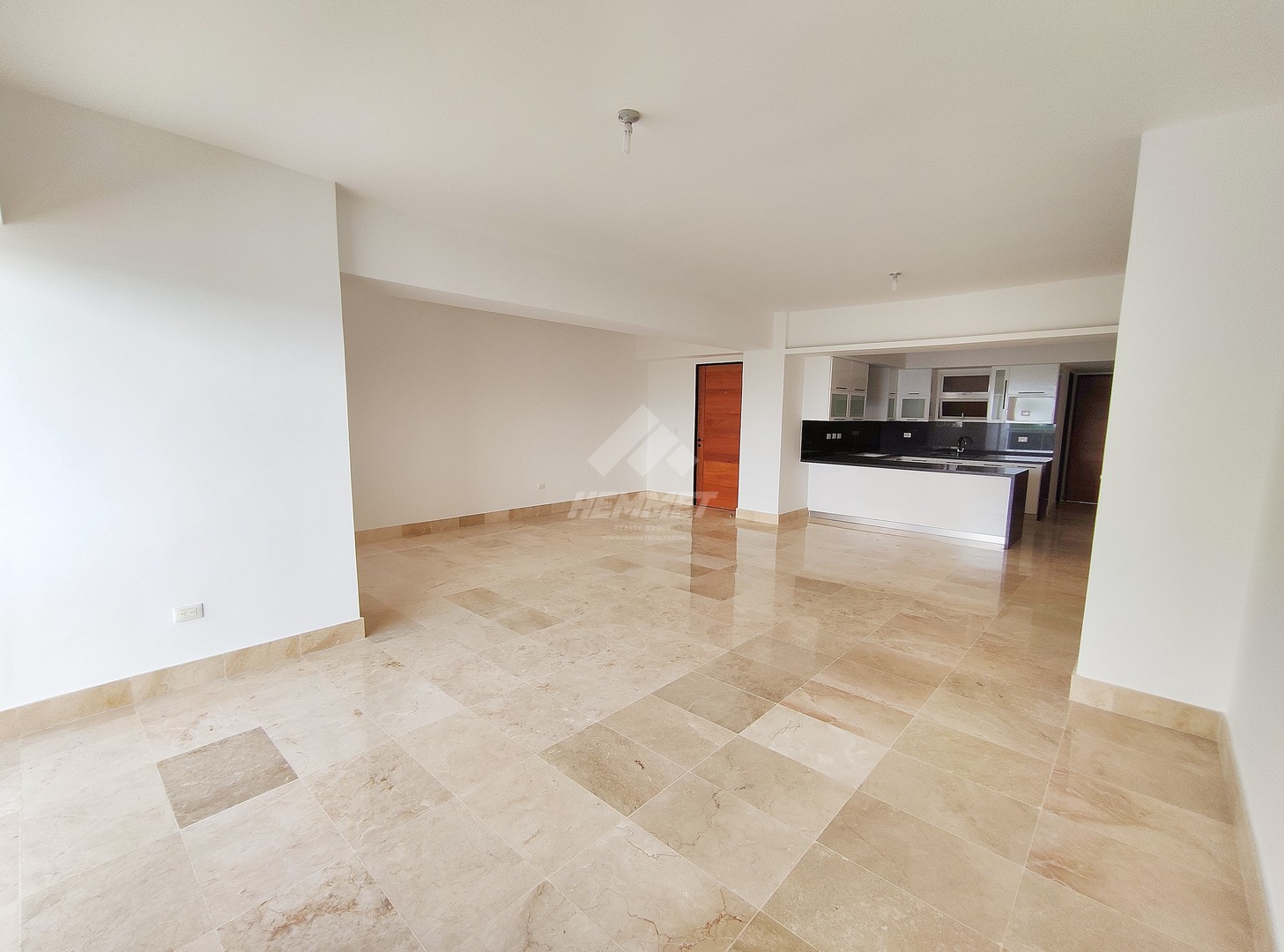 apartamentos - 7MO NIVEL DE 210 MTS2 CON GIMNASIO Y PISCINA INFINITY LA ESMERALDA SANTIAGO  7