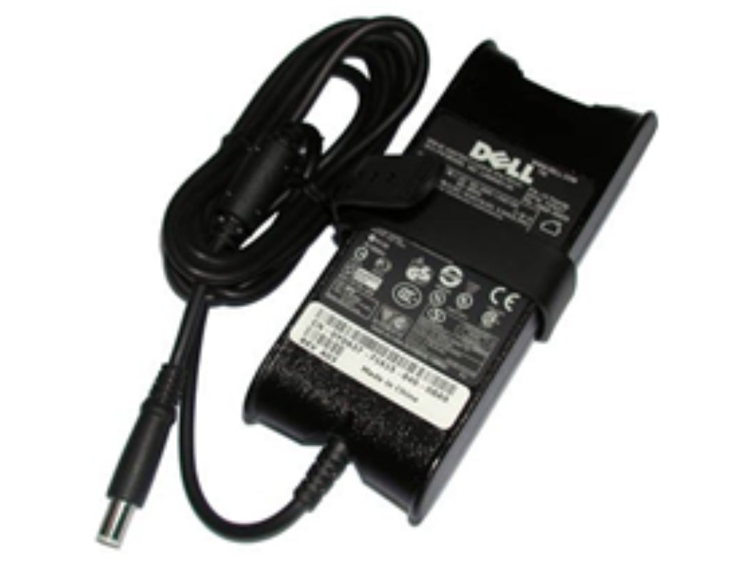 computadoras y laptops - CARGADOR FUENTE PARA LAPTOP DELL  PUNTA GRUESA 65 WATTS 1.5A 50-60HZ IM