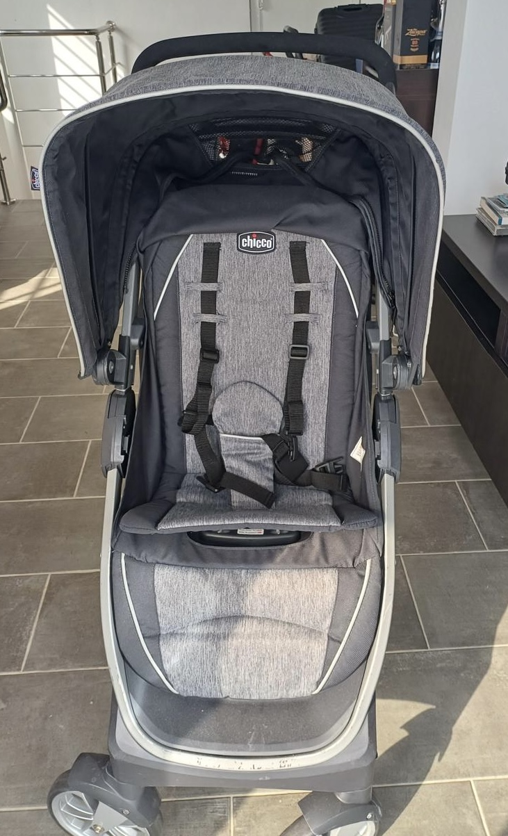 coches y sillas - Silla de bebé con base y coche  6