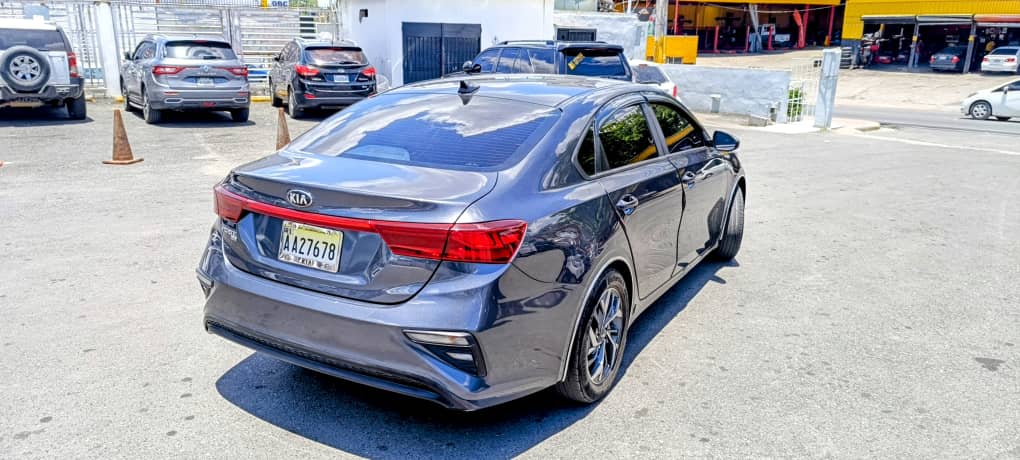 carros - Se vende Kia forte fe 2019 1