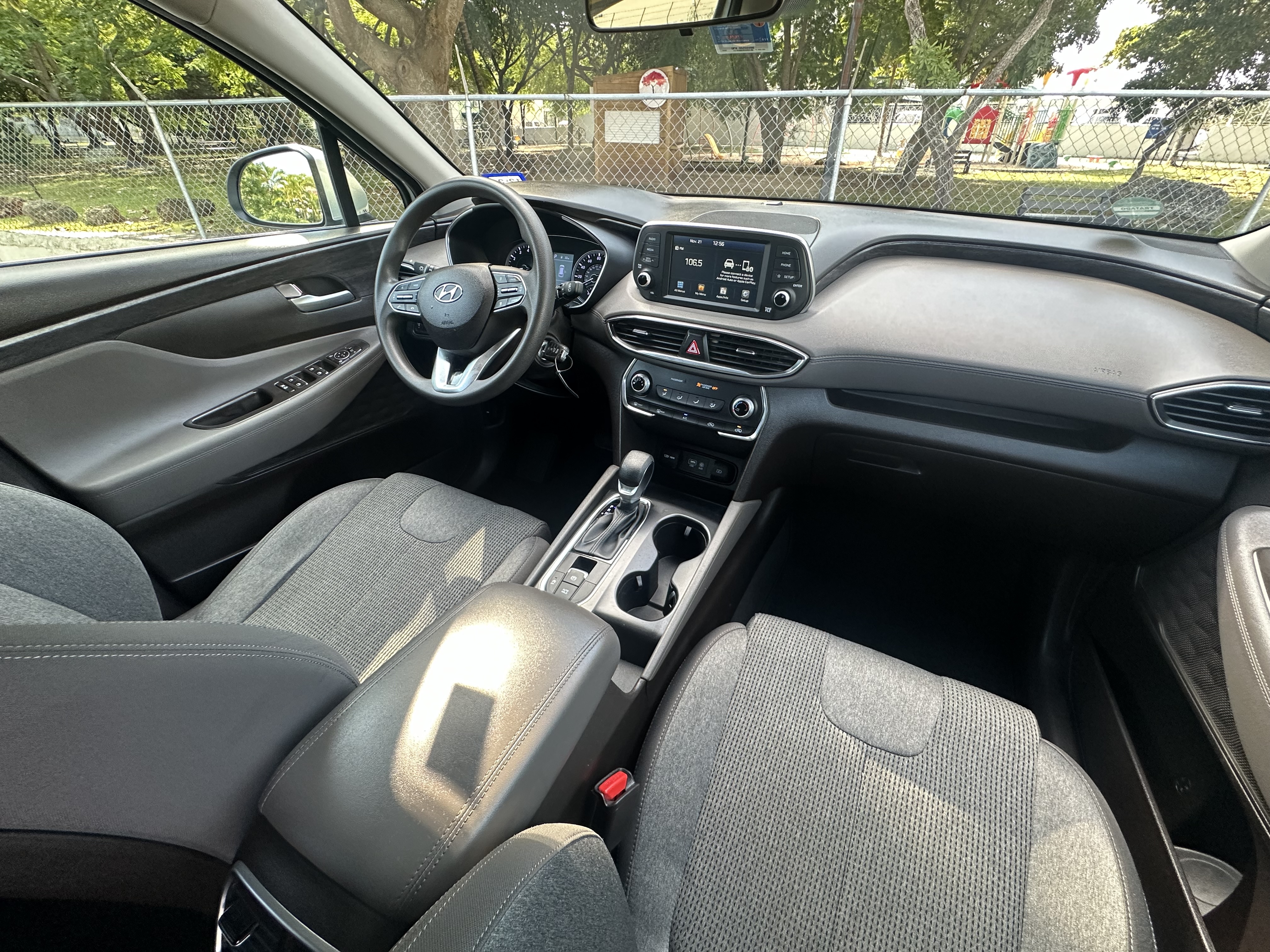 jeepetas y camionetas - 2019 Hyundai Sante Fe SE 2