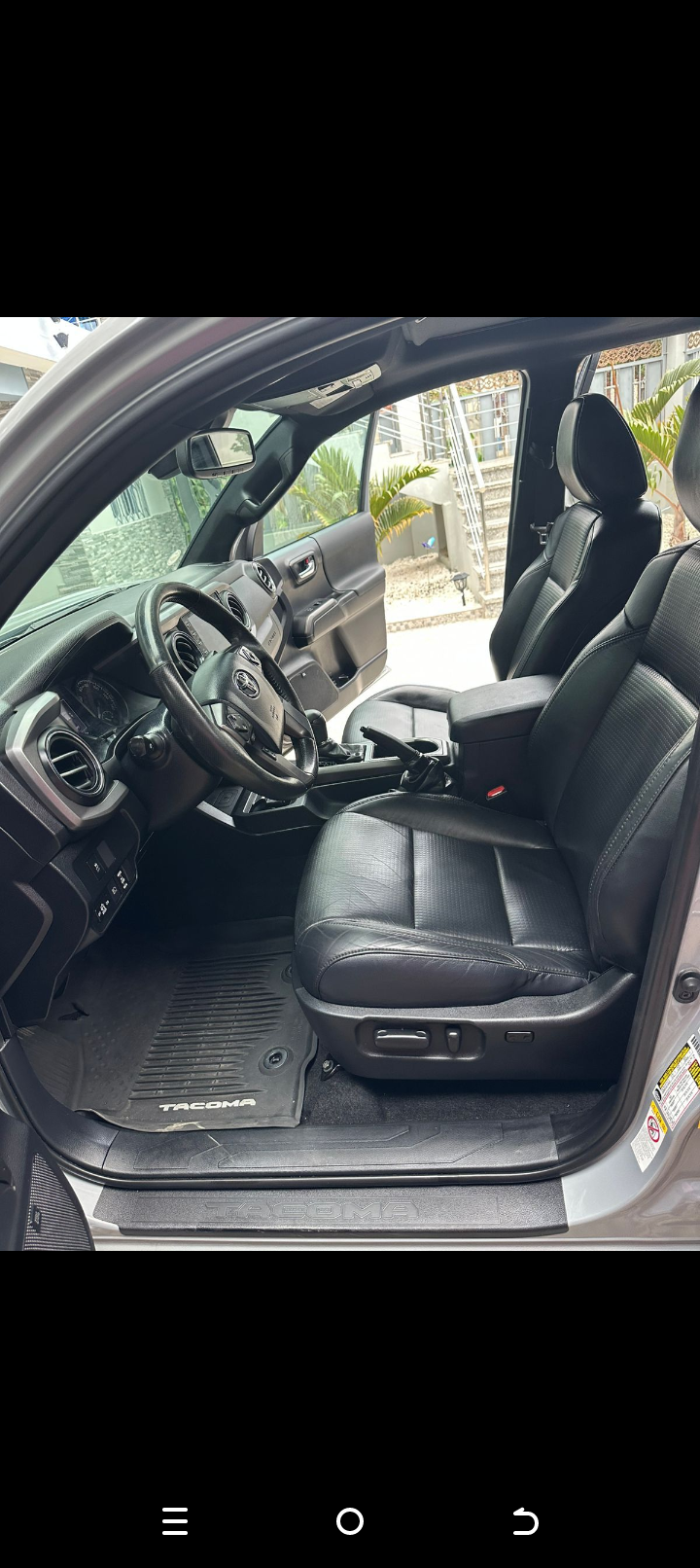 jeepetas y camionetas - Nisan camioneta 5