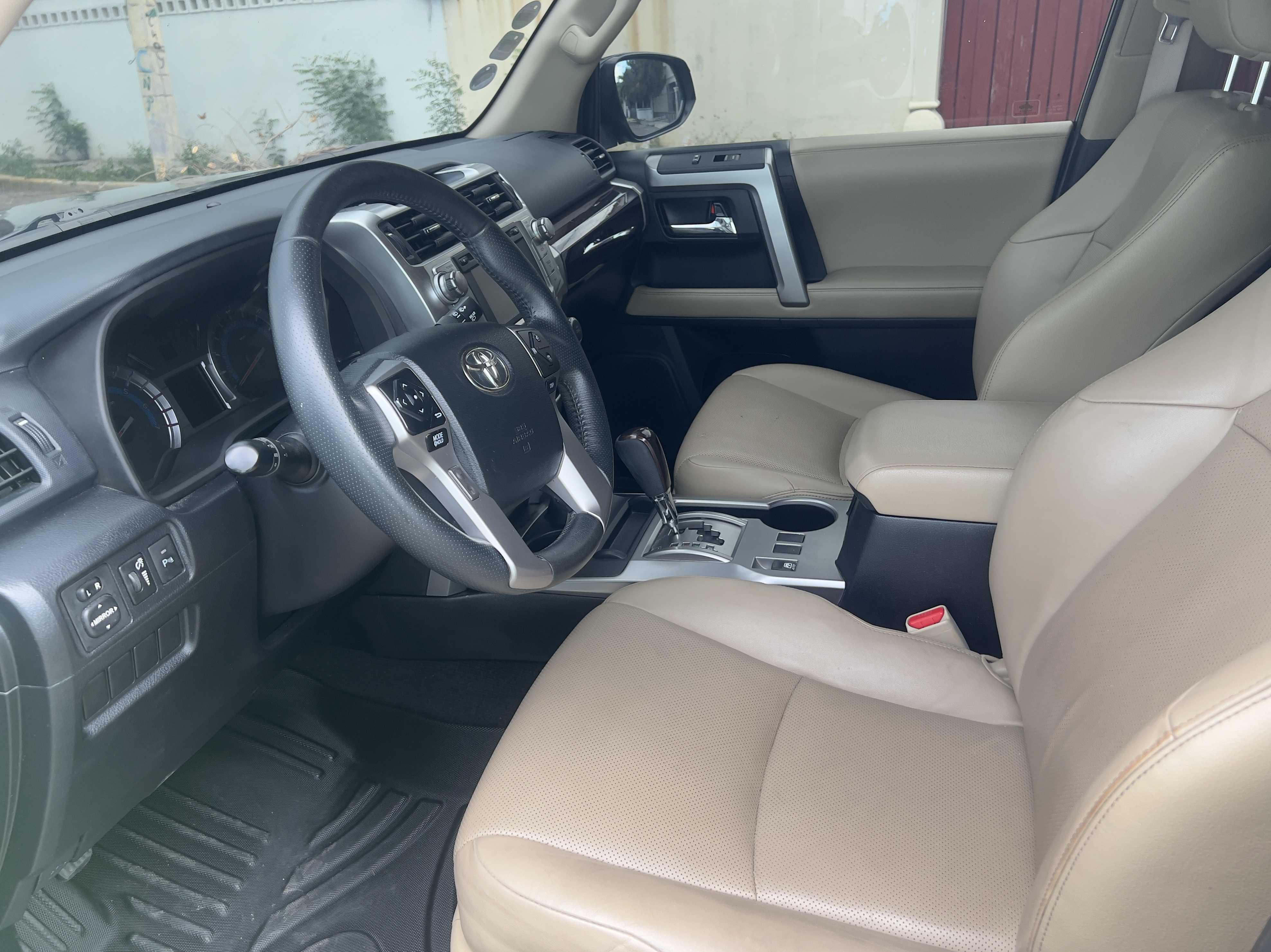 jeepetas y camionetas - 2019 Toyota 4 Runner limited 3