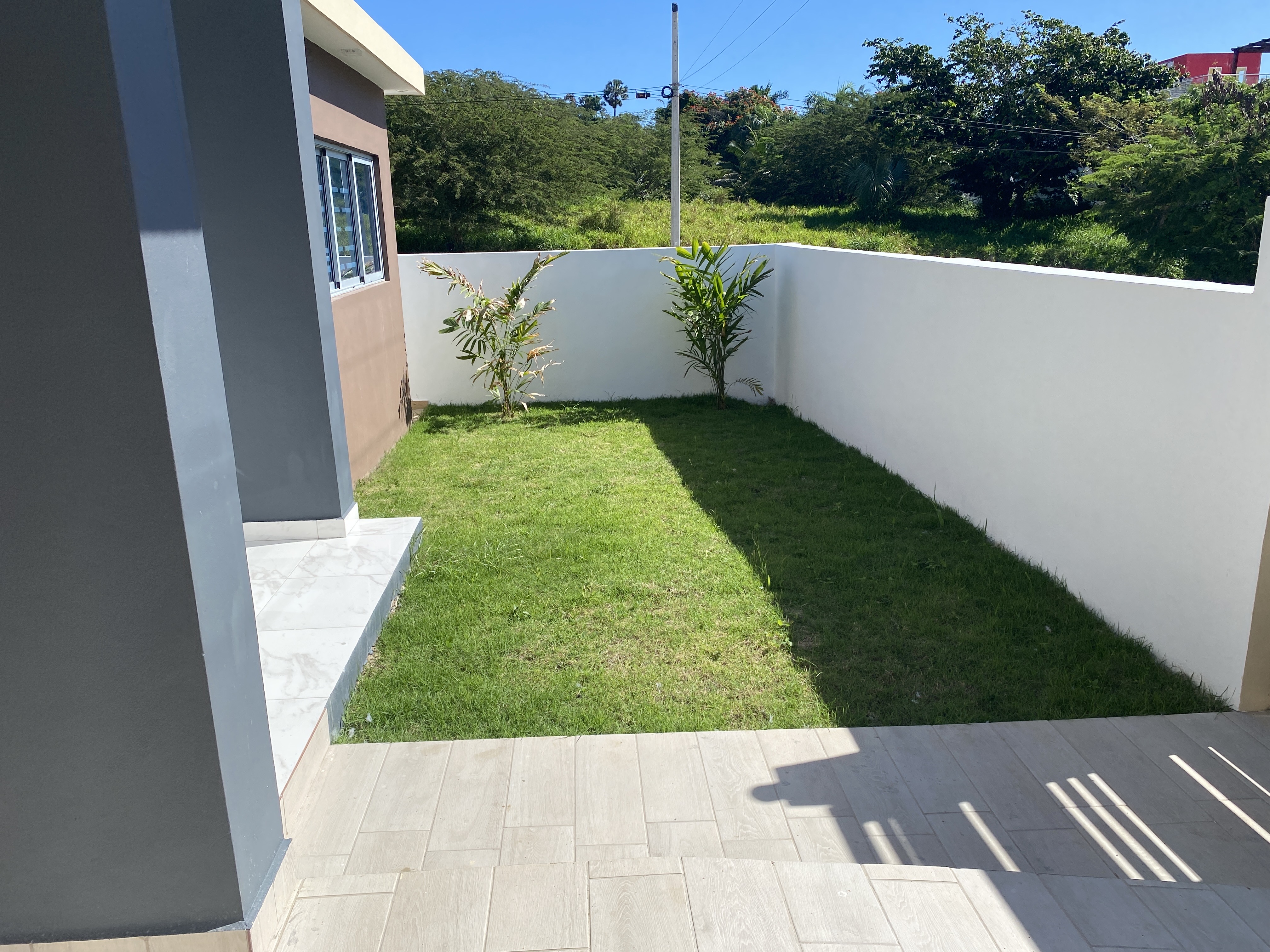 casas - casa nueva con patio en puerto plata  1