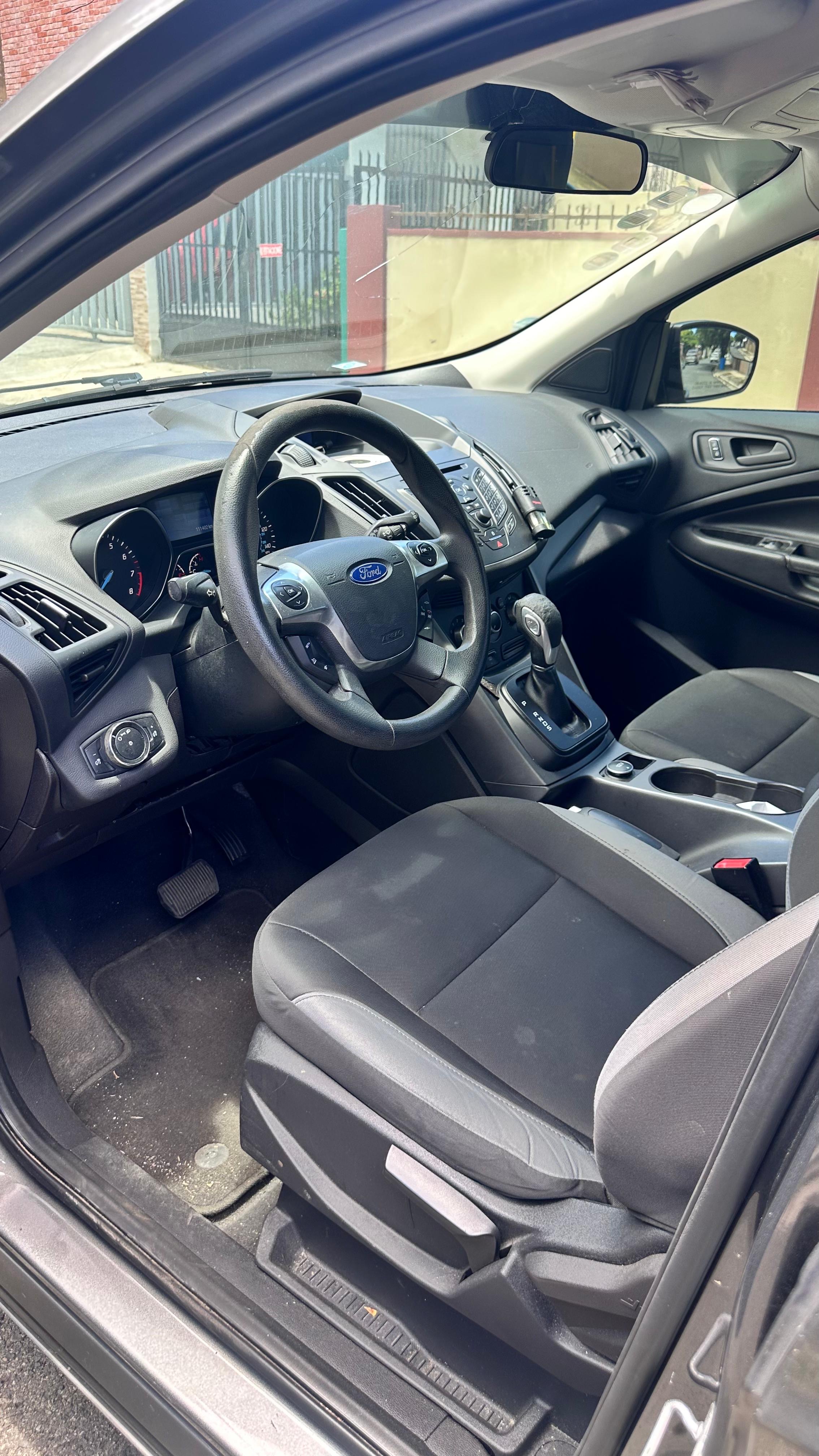 jeepetas y camionetas - Ford Escape 2014
 1