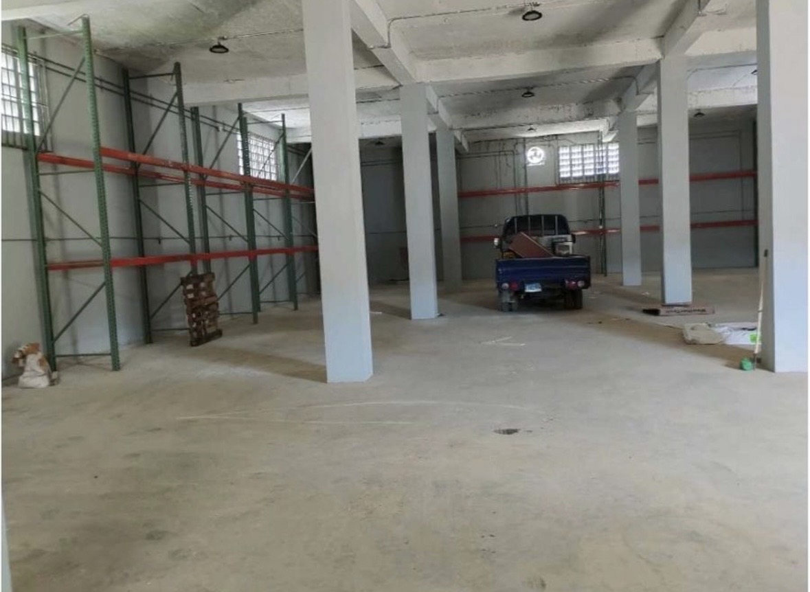 oficinas y locales comerciales - NAVE COMERCIAL  9