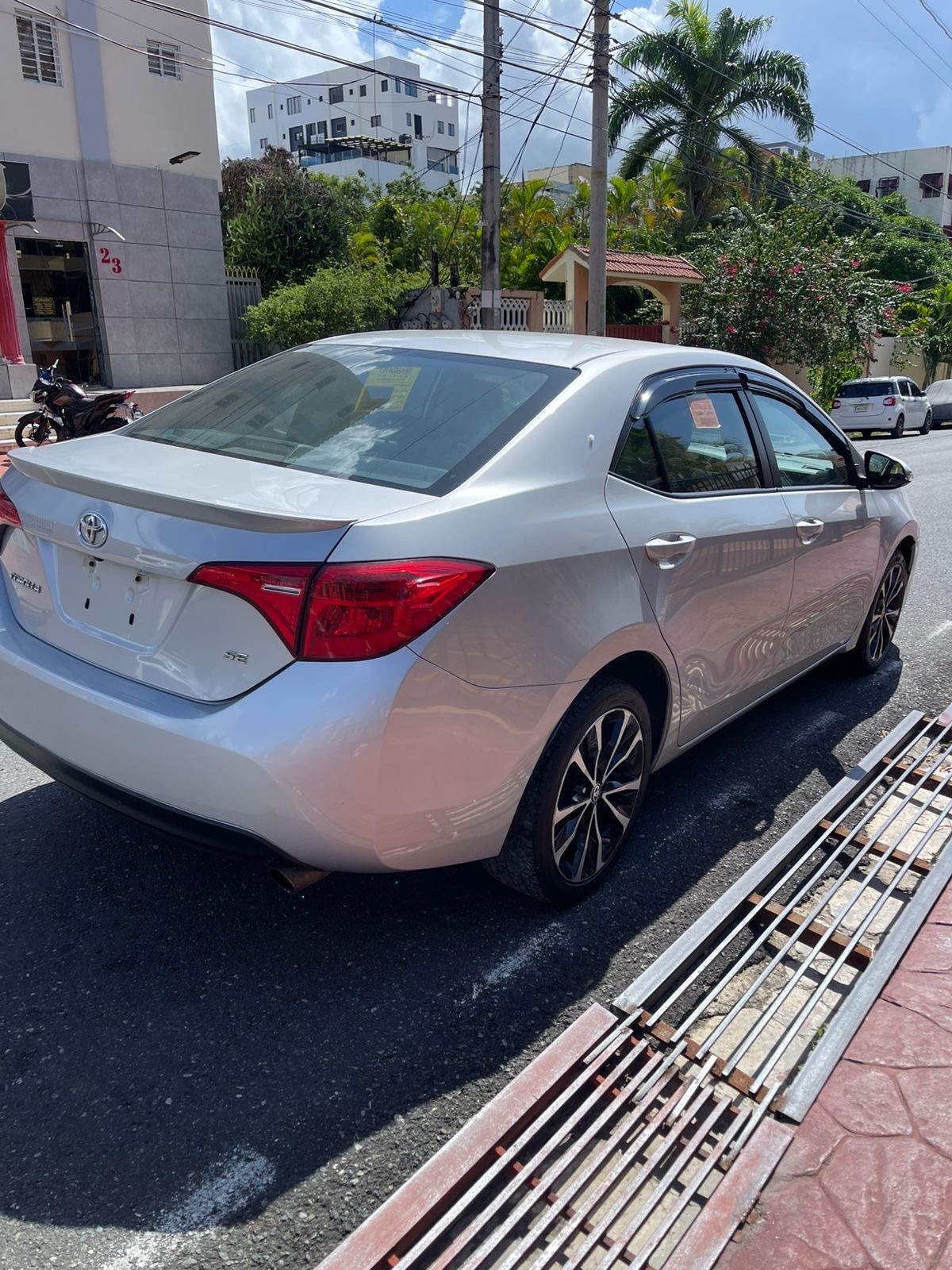 carros - Usado en perfectas condiciones 
Único dueño aquí en RD
Ligeramente Negociable  2