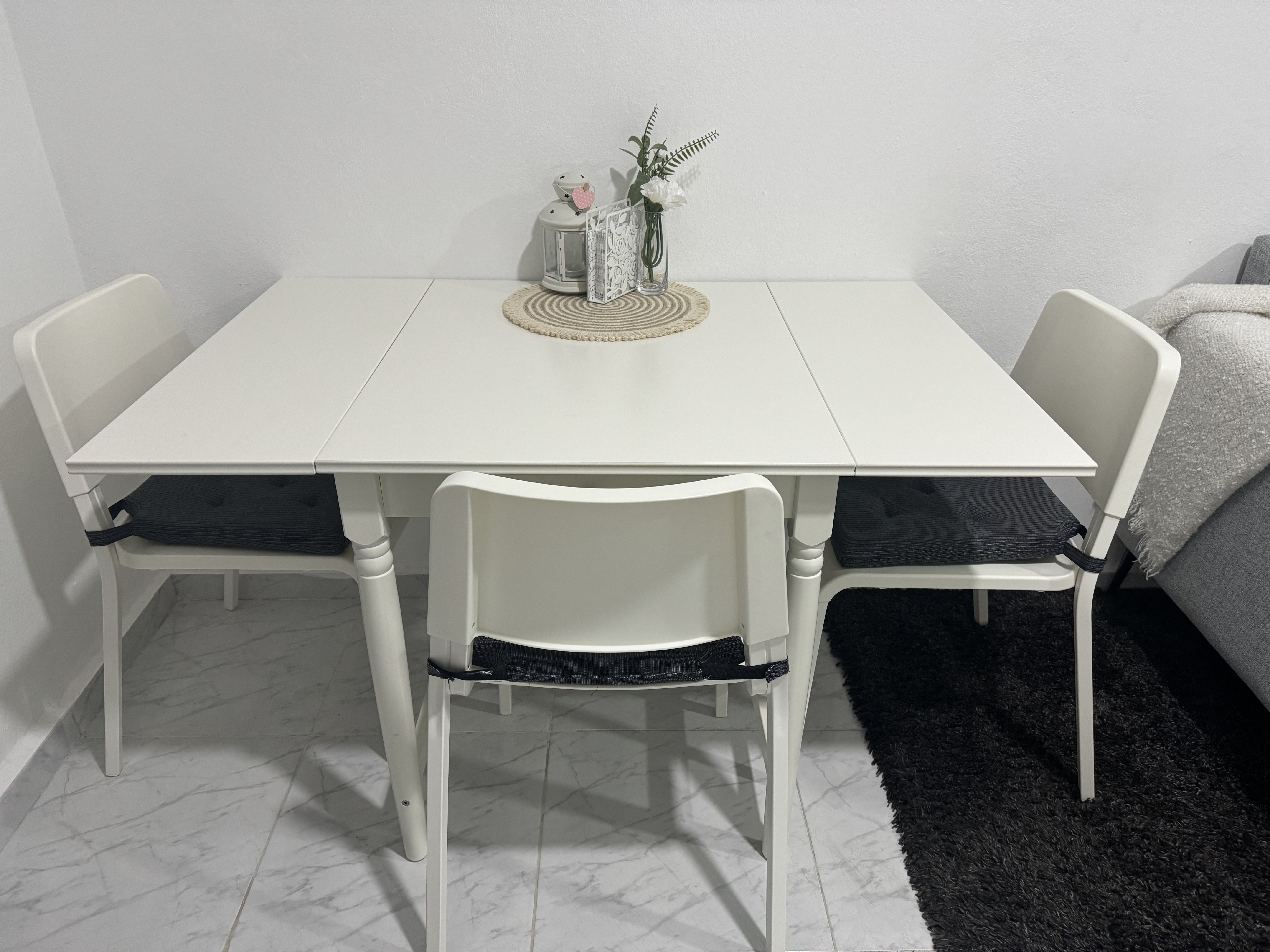 muebles y colchones - Mesa comedor  2