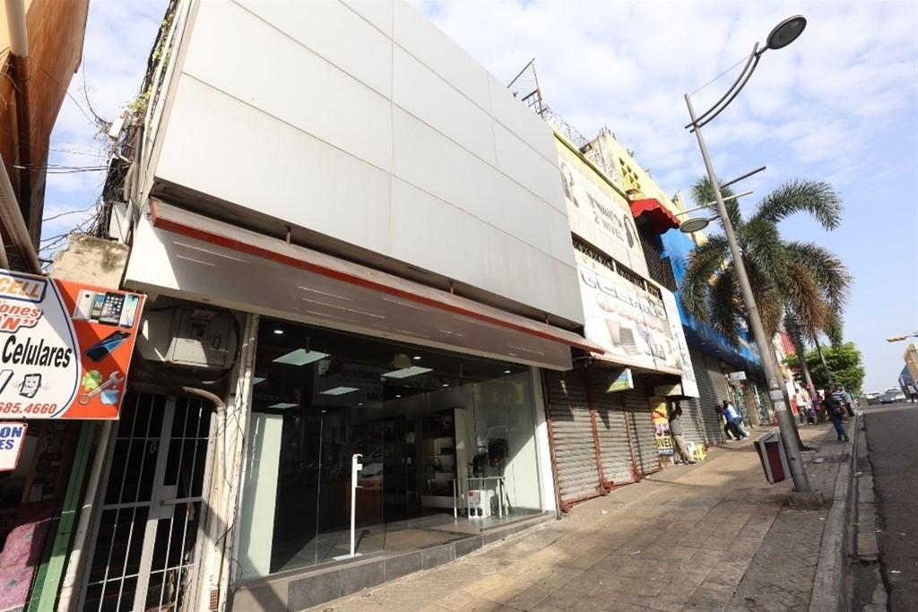 oficinas y locales comerciales - venta de local en villa francisca 3
