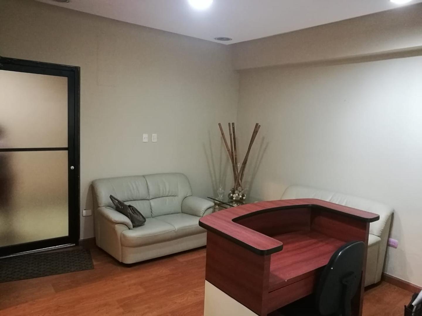 oficinas y locales comerciales - Vendo Local en Gazcue 1