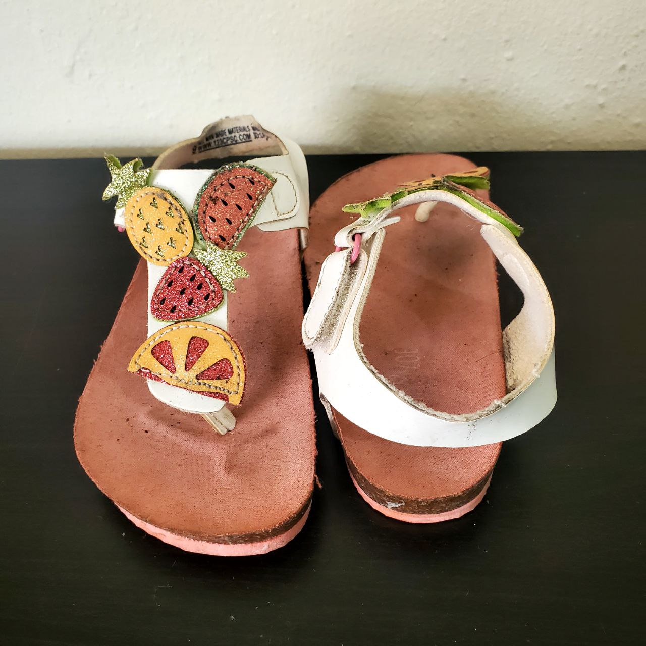 ropa y zapatos - Sandalia zapato niña. Size # 9. (Usado) 3