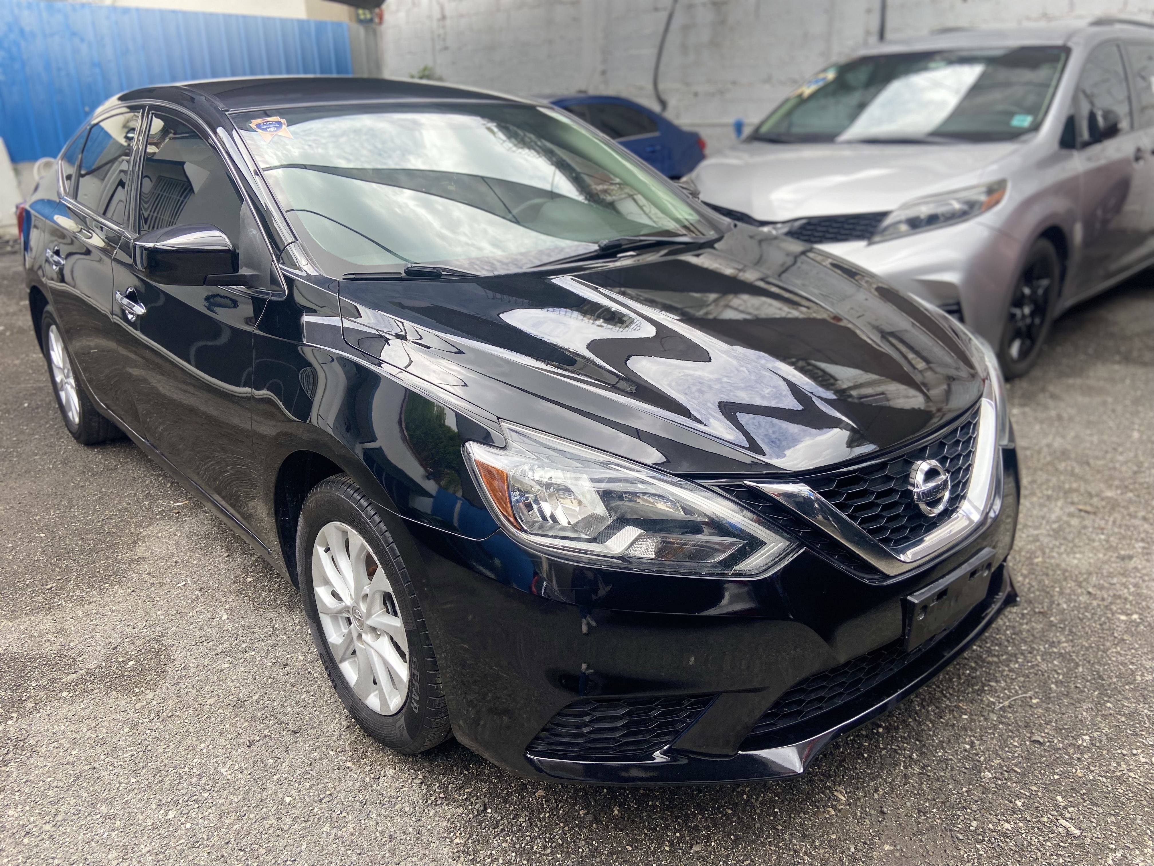 carros - Nissan Sentra SV 2019 0
