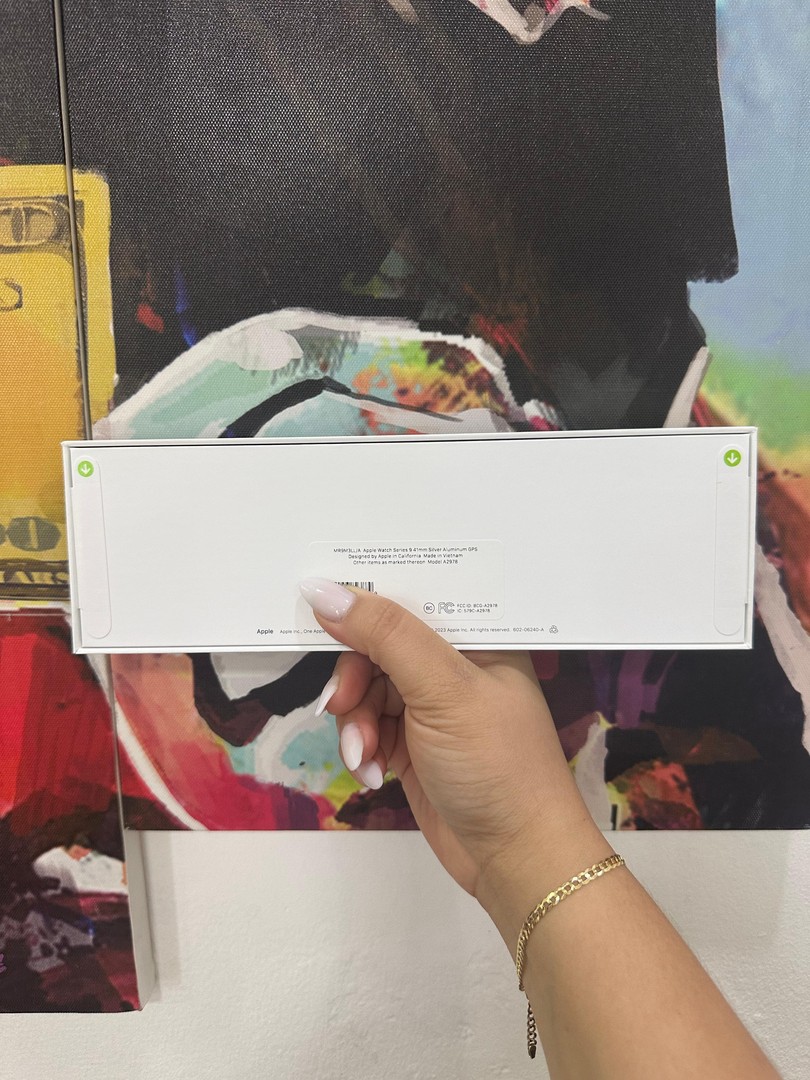 otros electronicos - APPLE WATCH SERIE 9 41MM SELLADO CON CORREA GENERICA 1
