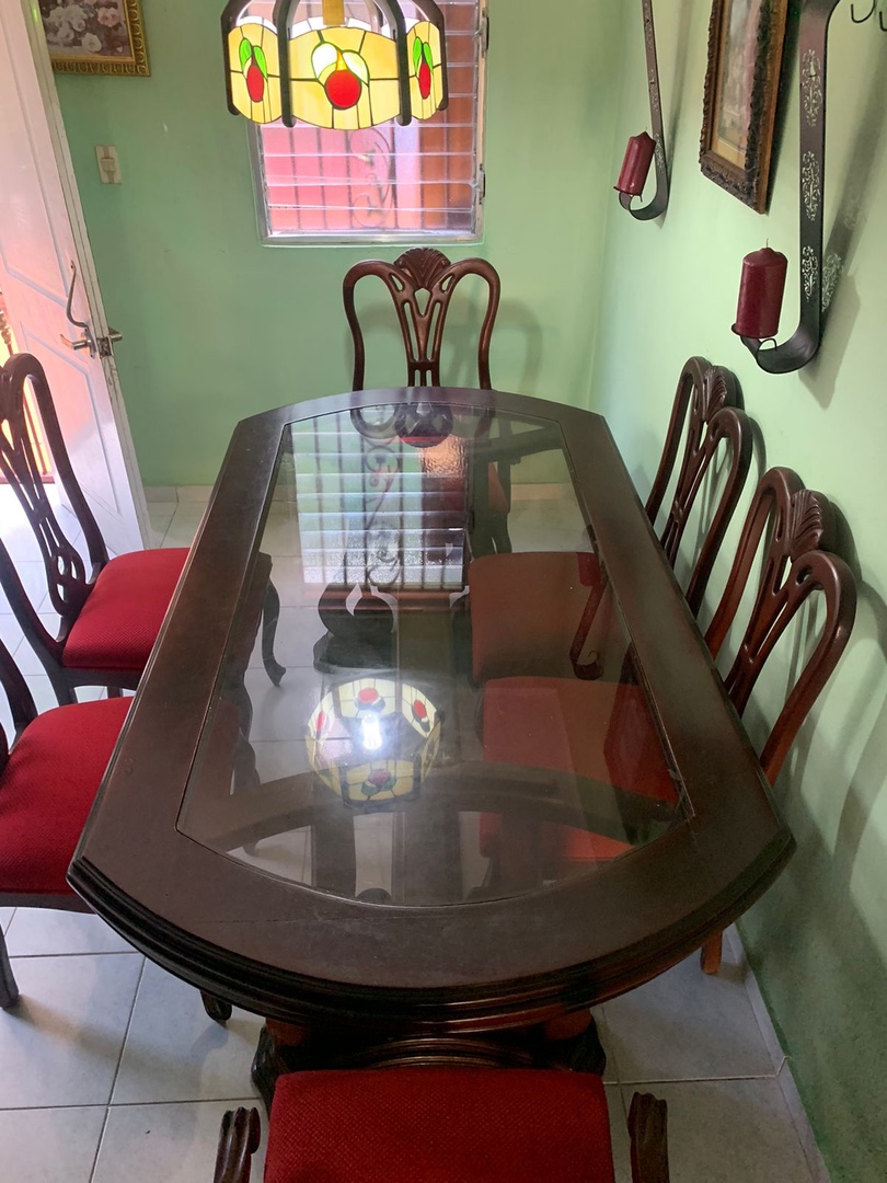 muebles y colchones - Comedor en Caoba de Seis Sillas  7