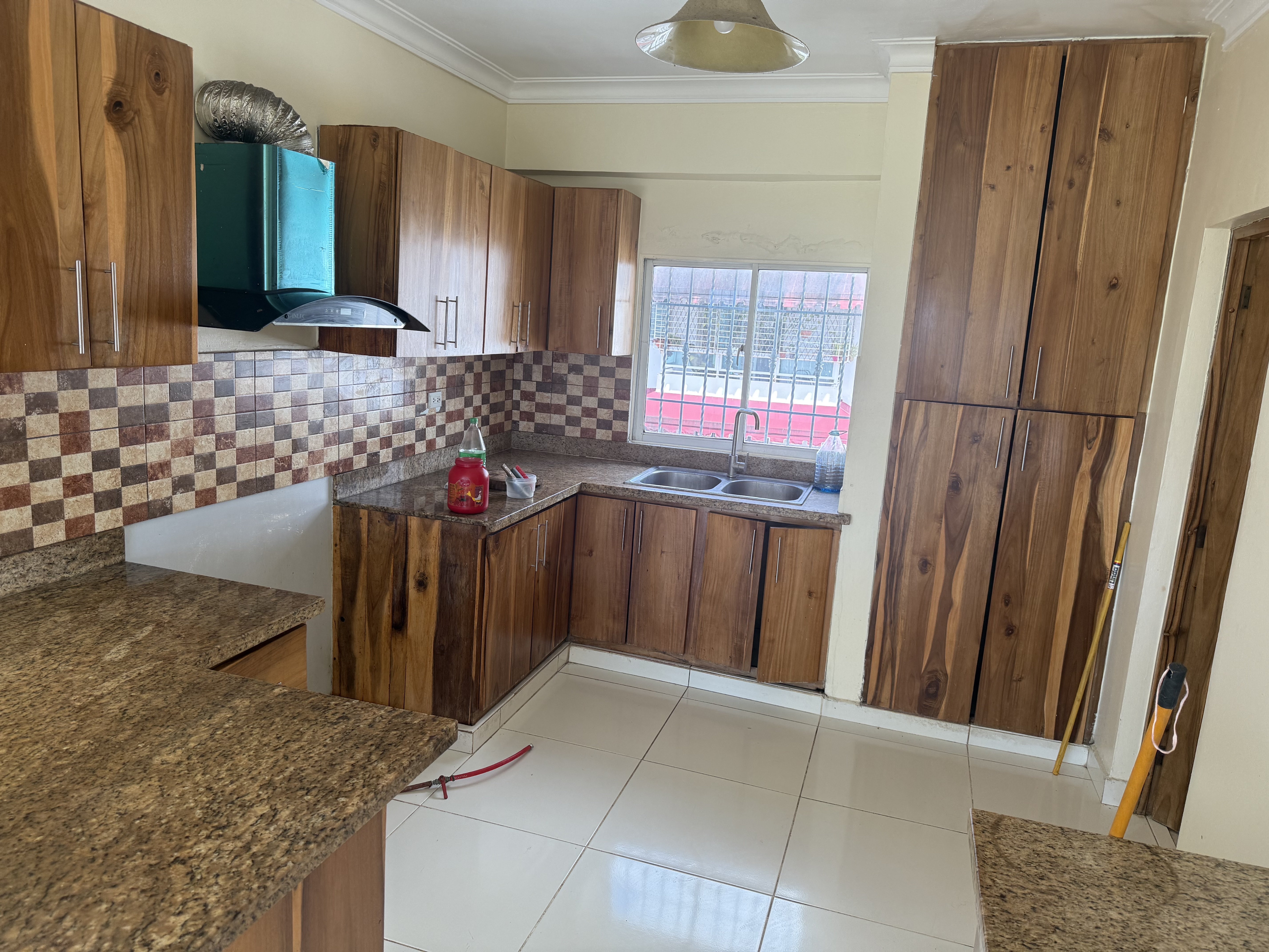 apartamentos - Alquiler !!!¡Vive en el corazón del Ensanche Ozama! 🏡 2