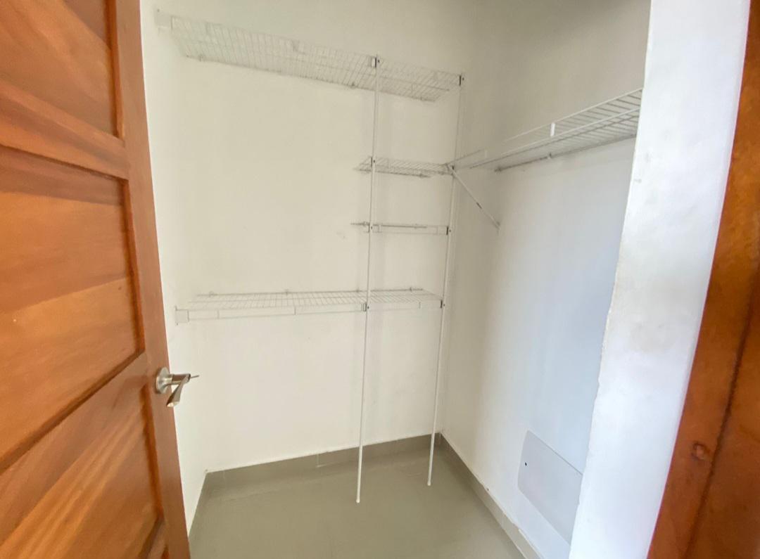 apartamentos - Amplio apto en Evaristo Morales 4
