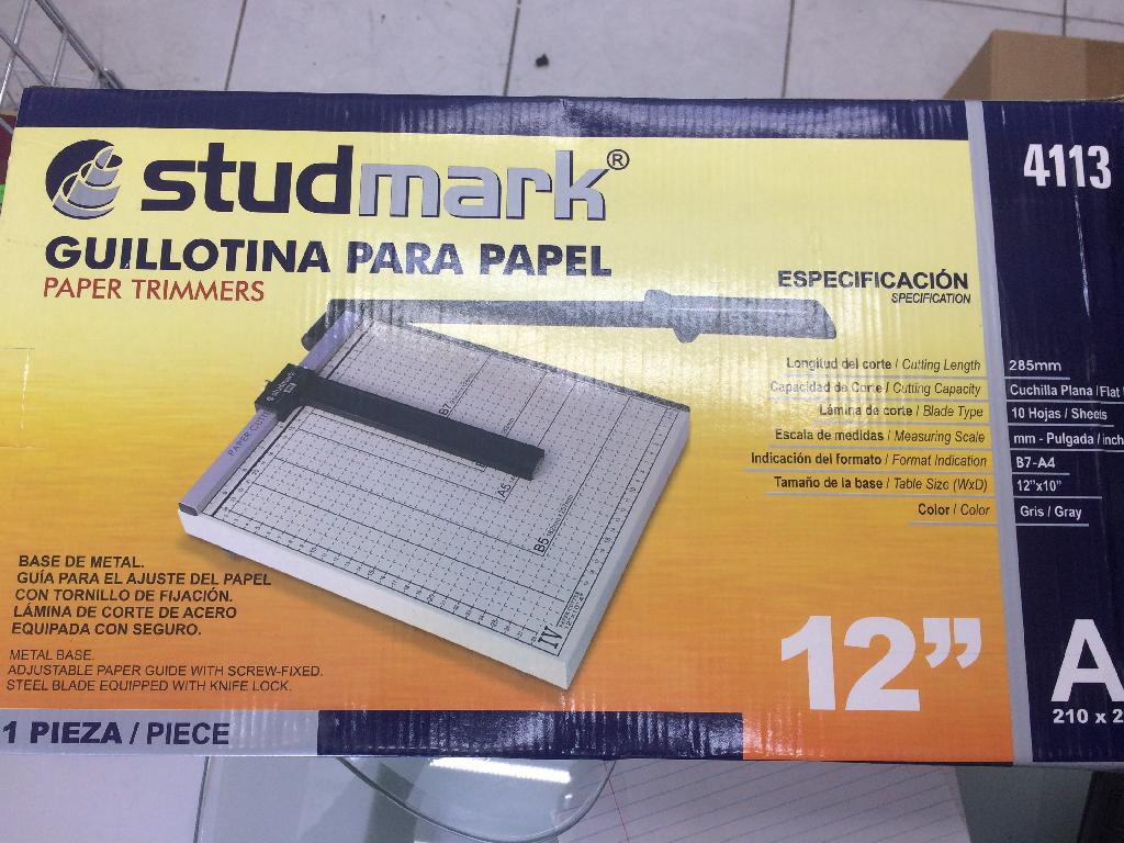 impresoras y scanners - CIZALLA,Guillotina en Metal 12x10 Studmark   Modelo  4113 0