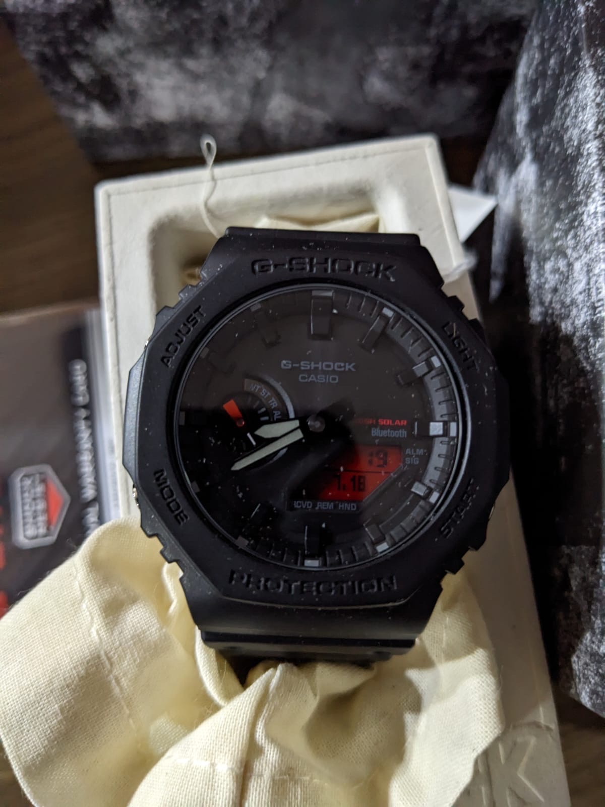 joyas, relojes y accesorios - Reloj Casio G-Shock GAB2100 Ana-Digi Bold Black Red 100% genuino.  3