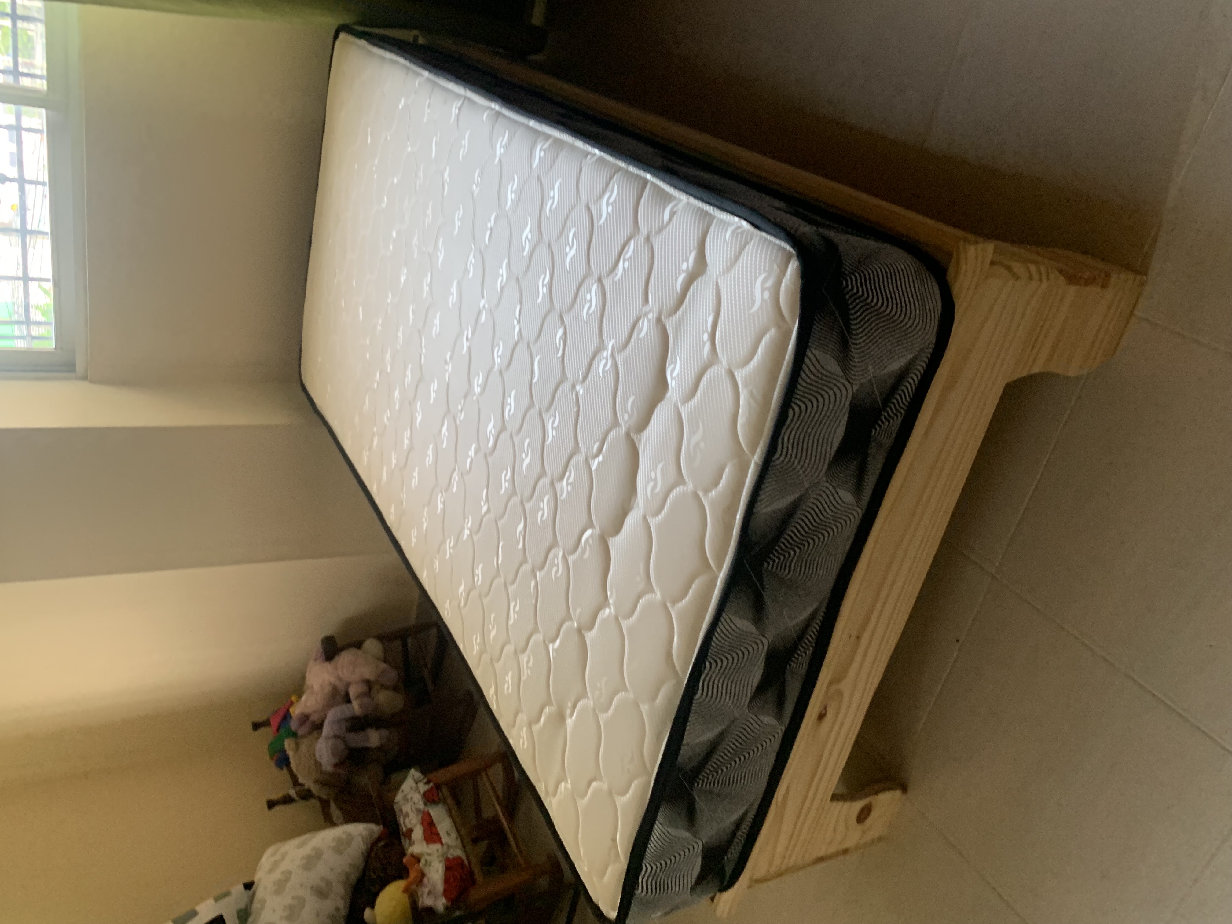 muebles y colchones - BASE Y COLCHON 1