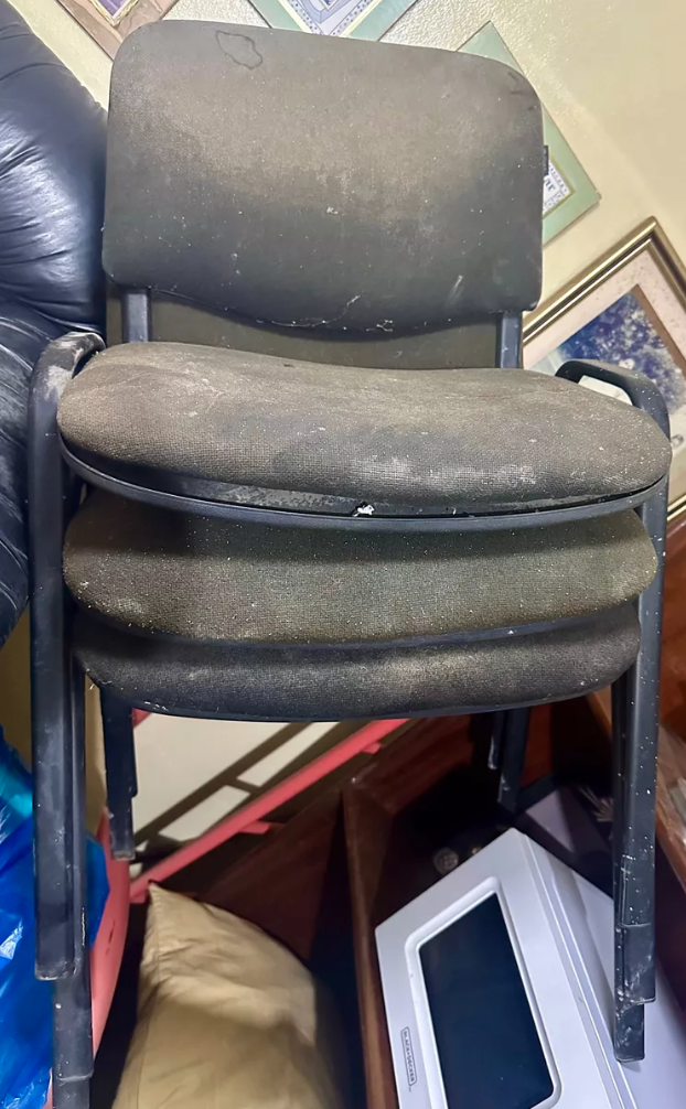 articulos de oficina - ¡Vendo Sillas Ejecutivas de Oficina Cómodas Color Negro! 1