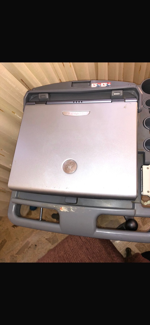 equipos profesionales - Sonografo General Electric Logiq E portable 4