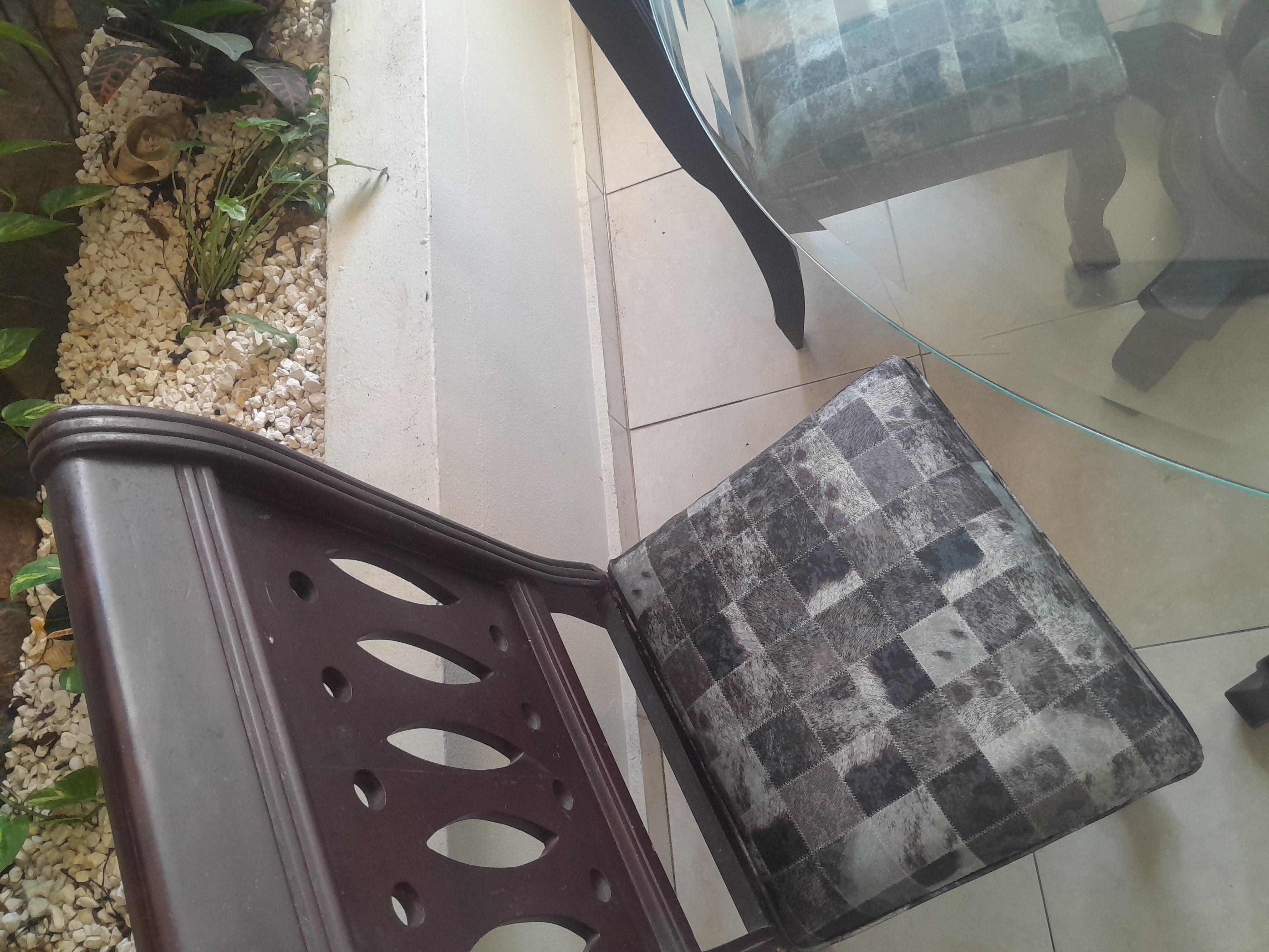 muebles y colchones - JUEGO COMEDOR 6 SILLAS , MESA TOPE DE CRISTAL 5