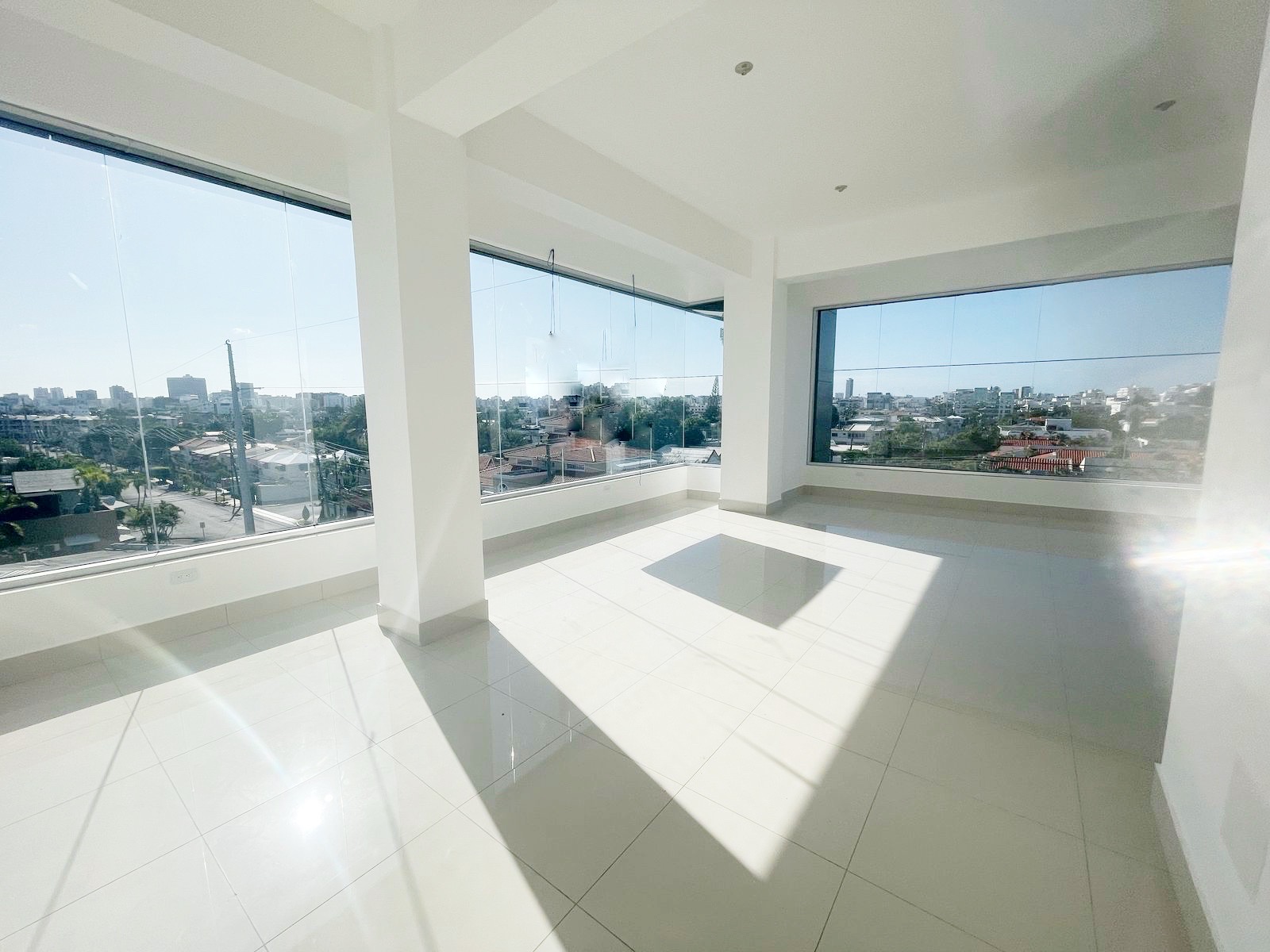 oficinas y locales comerciales - Local corporativo prados  2