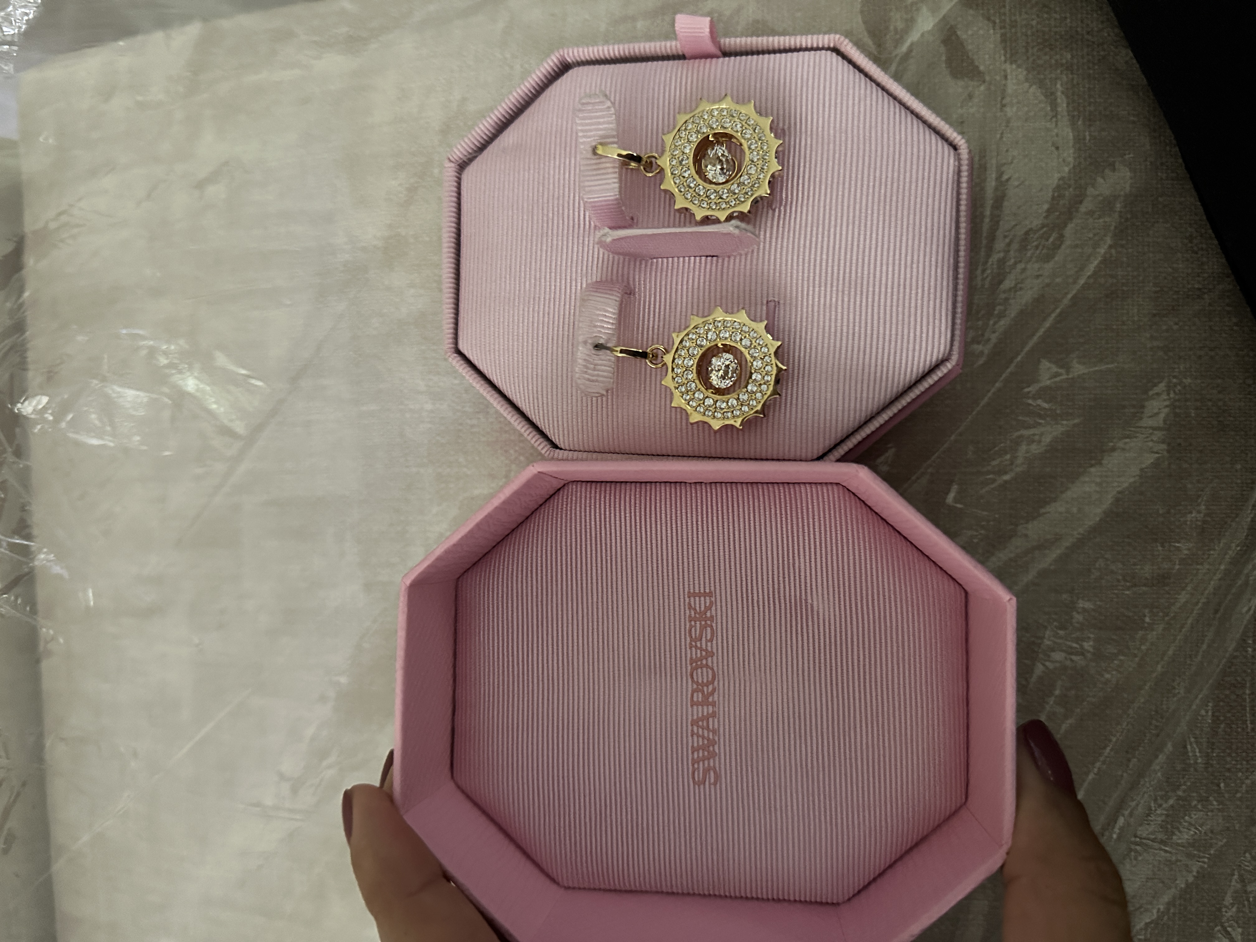 joyas, relojes y accesorios - Aretes marca Swarovski  2