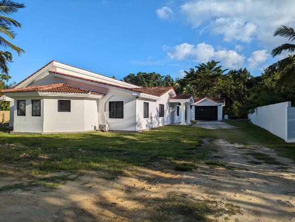 casas vacacionales y villas - VILLA ESTILO MEDITERRÁNEO EN CABARETE  1