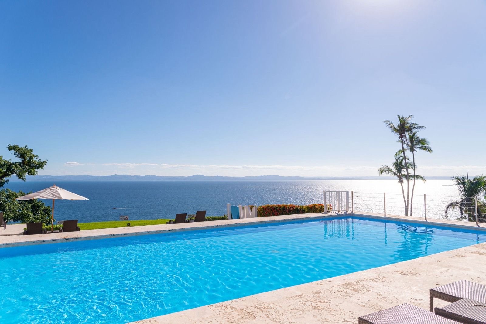 apartamentos - Samaná- Apartamento amueblado - Vista al mar - Piscina y Playa privada 1
