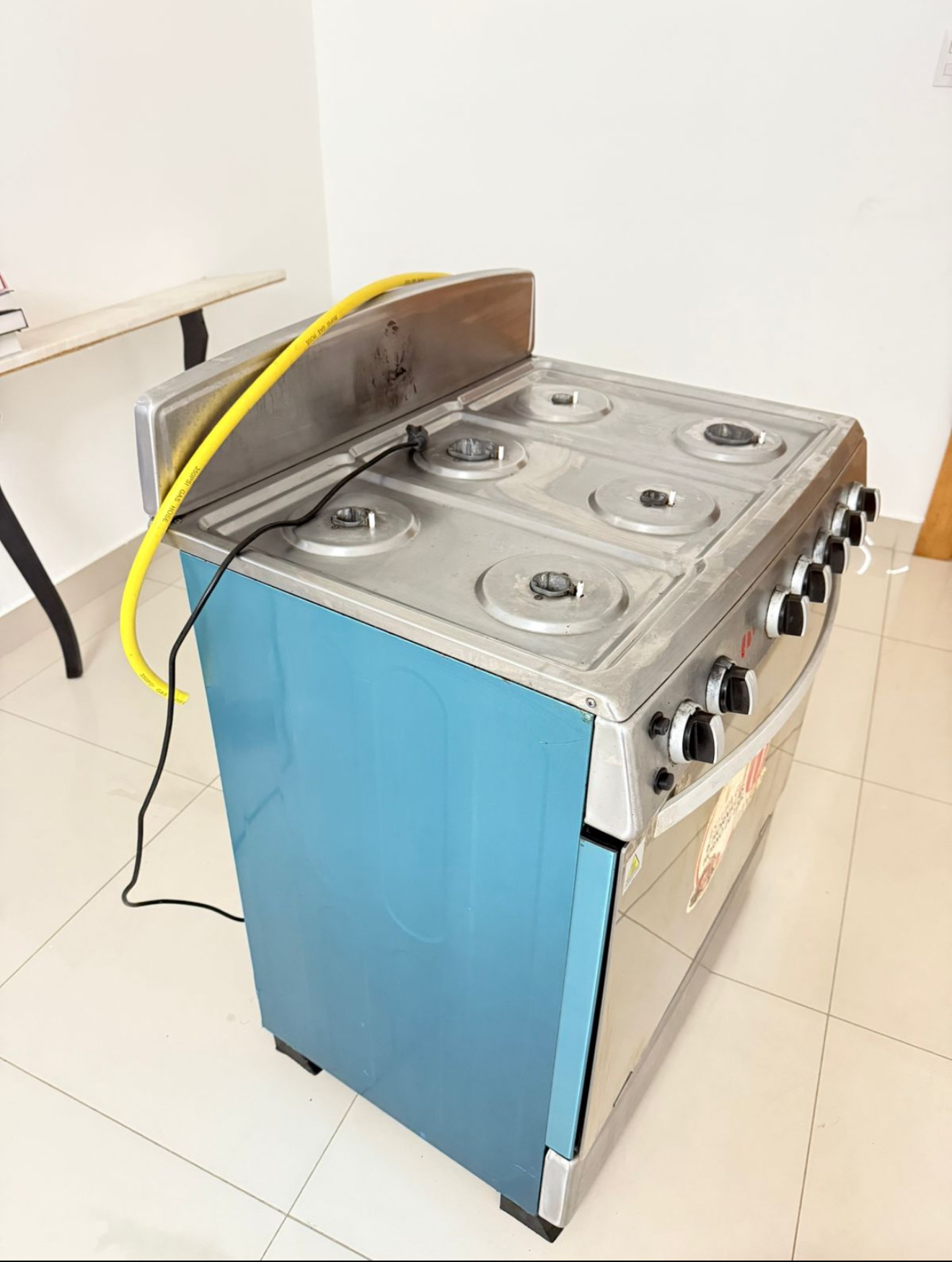 electrodomesticos - Estufa Danilux de 6 hornillas  3