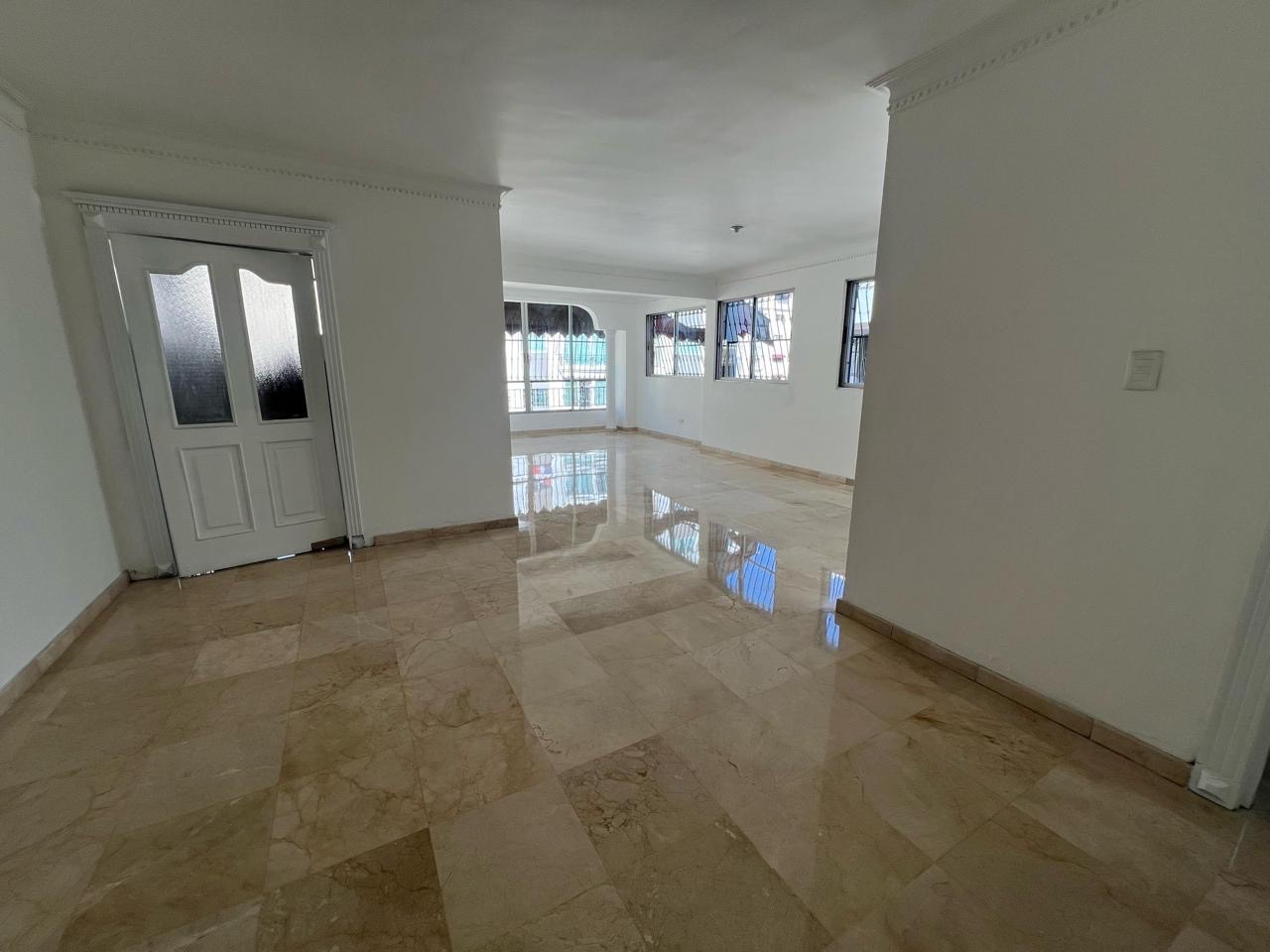 apartamentos - alquiler de apartamento en Evaristo morales  18