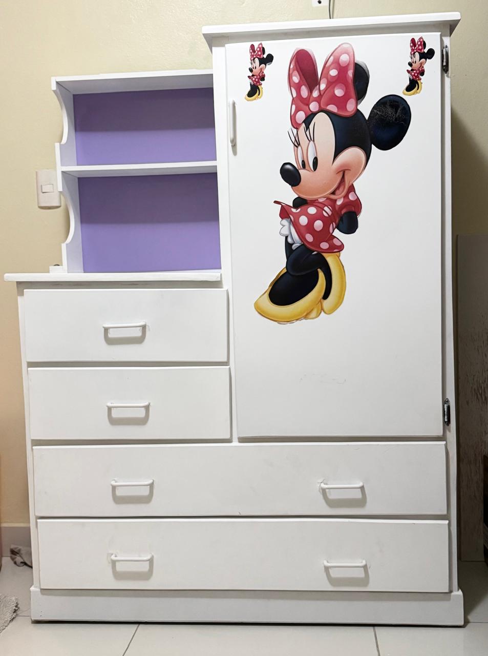 muebles - de oportunidad Vendo armario para bebé en 5 mil. no negociable 