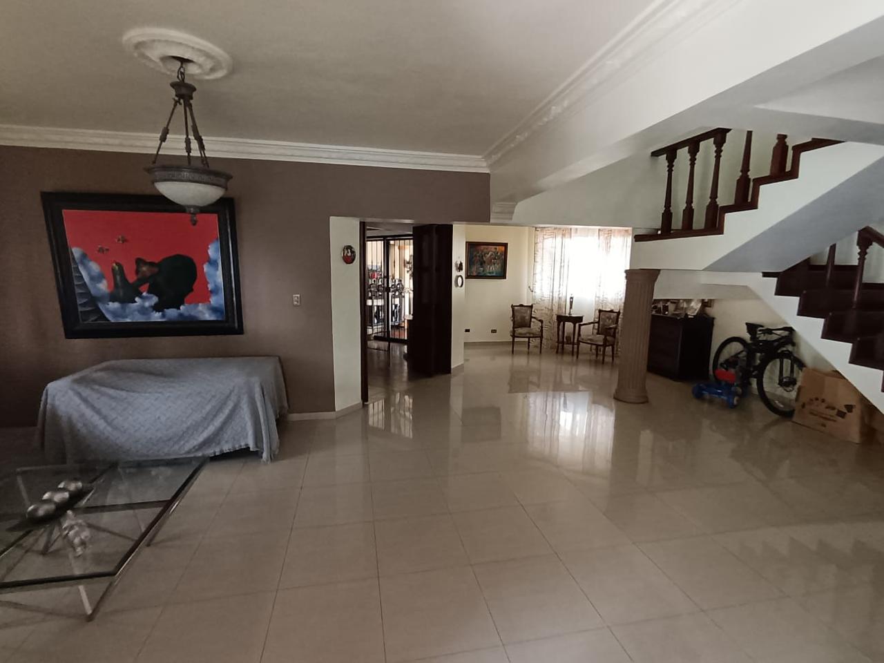casas - Casa en Venta, Altos De Arroyo Hondo RD$16,000,000