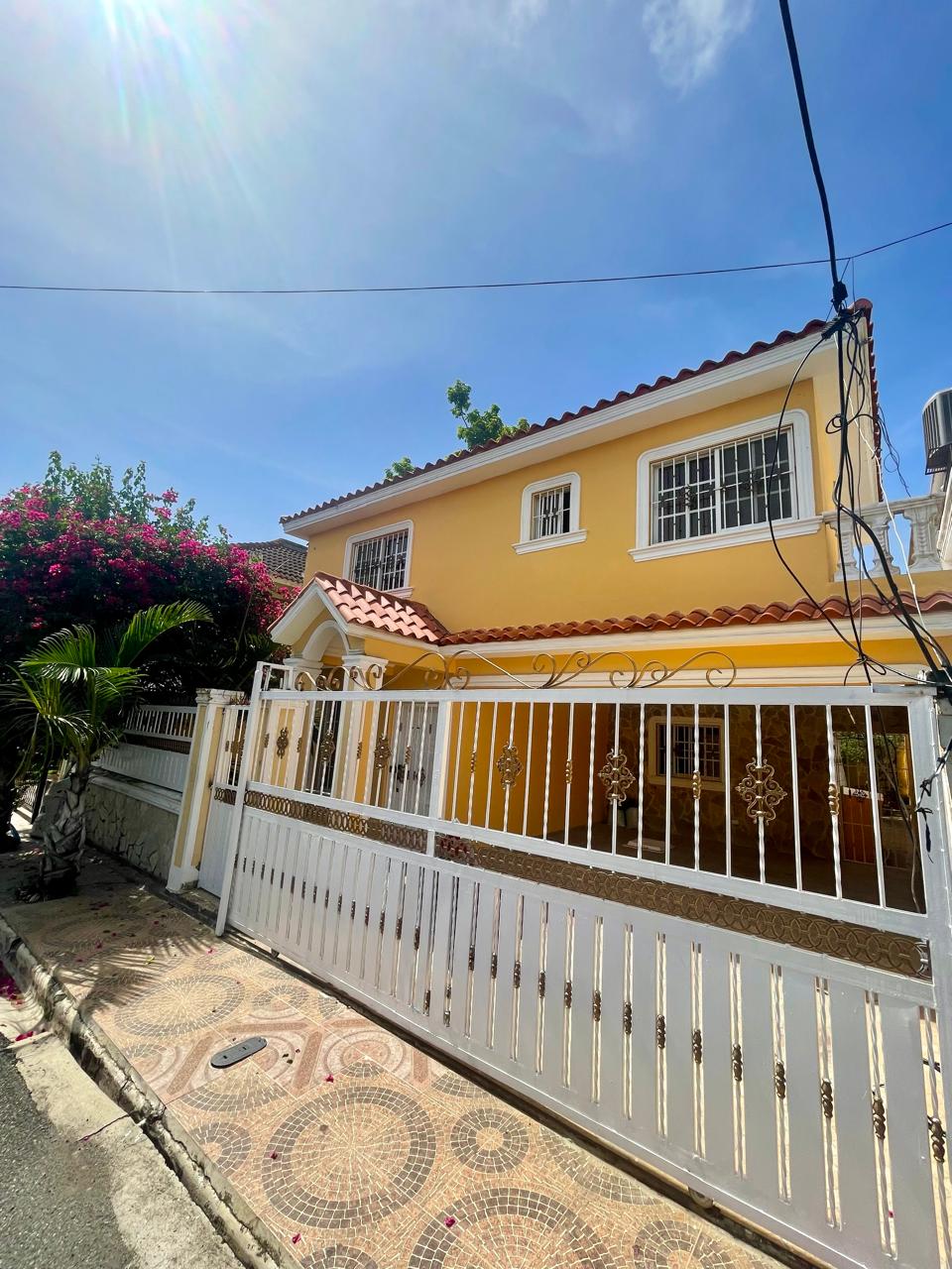 casas - Vendo casa Lista para mudarte Mirador del este