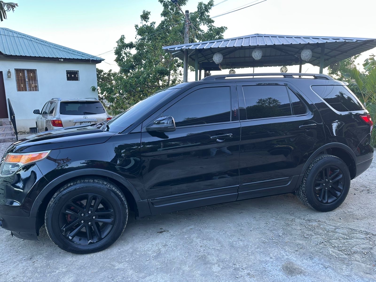 jeepetas y camionetas - se vende Ford Explorer año 2012 5