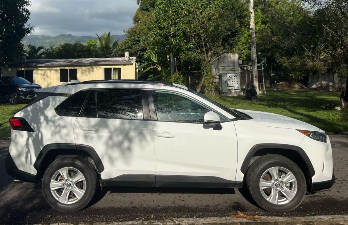 jeepetas y camionetas - Toyota rav4 2019 xle