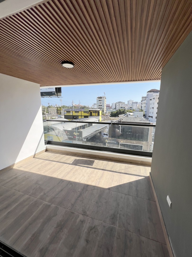 apartamentos - Apartamento en alquiler en Naco
Apartamento de  3 habitaciones en alquiler nuevo 5