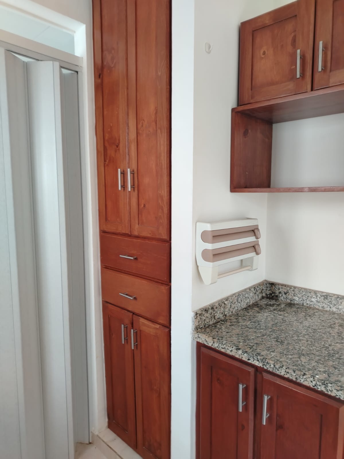 apartamentos - Se Alquila Apartamento en Colinas De Arroyo II 4