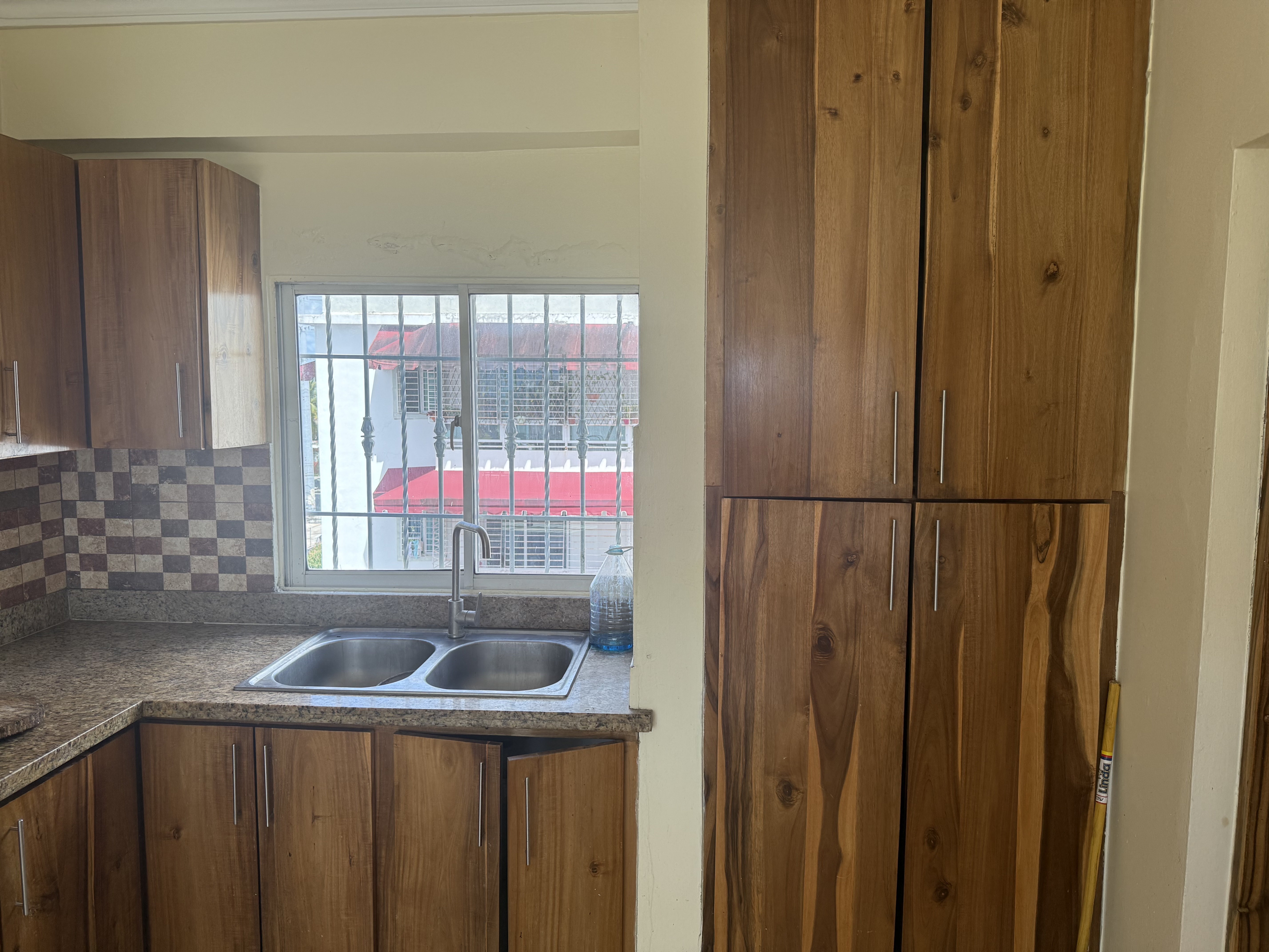apartamentos - Alquiler !!!¡Vive en el corazón del Ensanche Ozama! 🏡 3