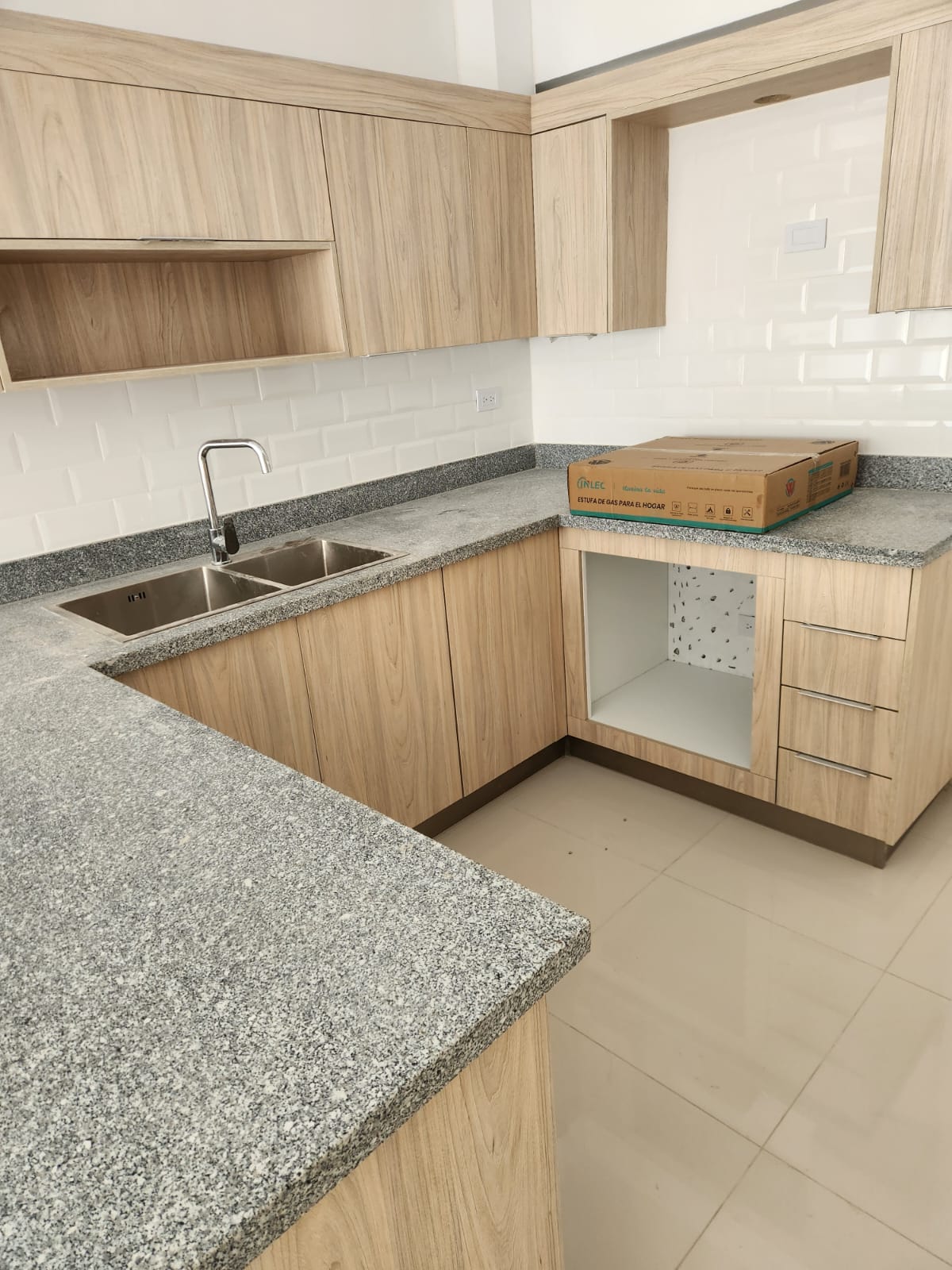 apartamentos - Alquilo Apto en Zona Universitaria, 2 HB. 2