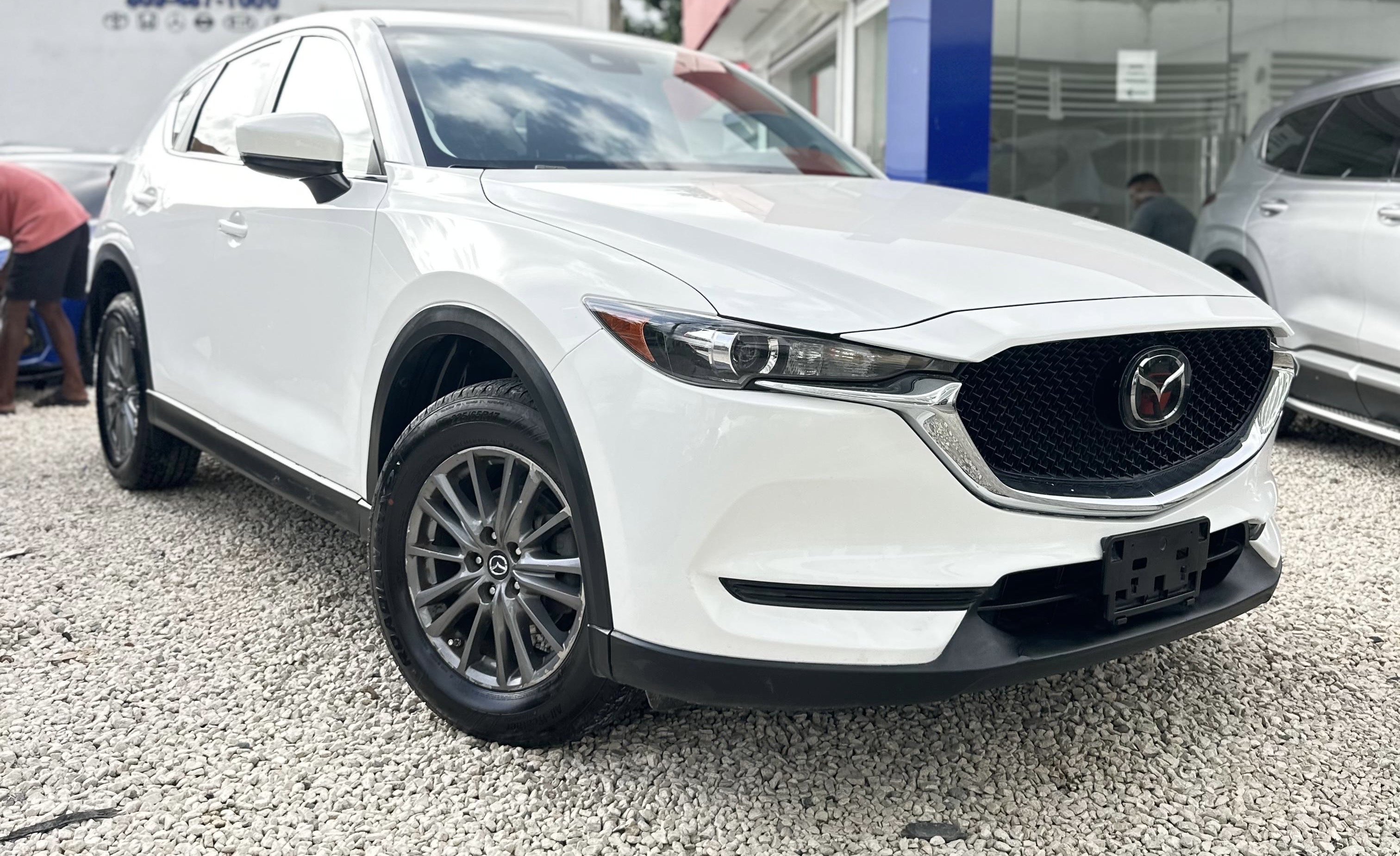 jeepetas y camionetas - Mazda CX-5 TOURING AWD 2020 0
