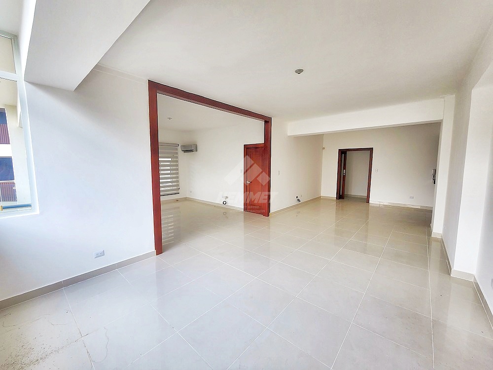 apartamentos - TORRE PLANTA FULL Y ELEVADOR LA ESMERALDA SANTIAGO 3