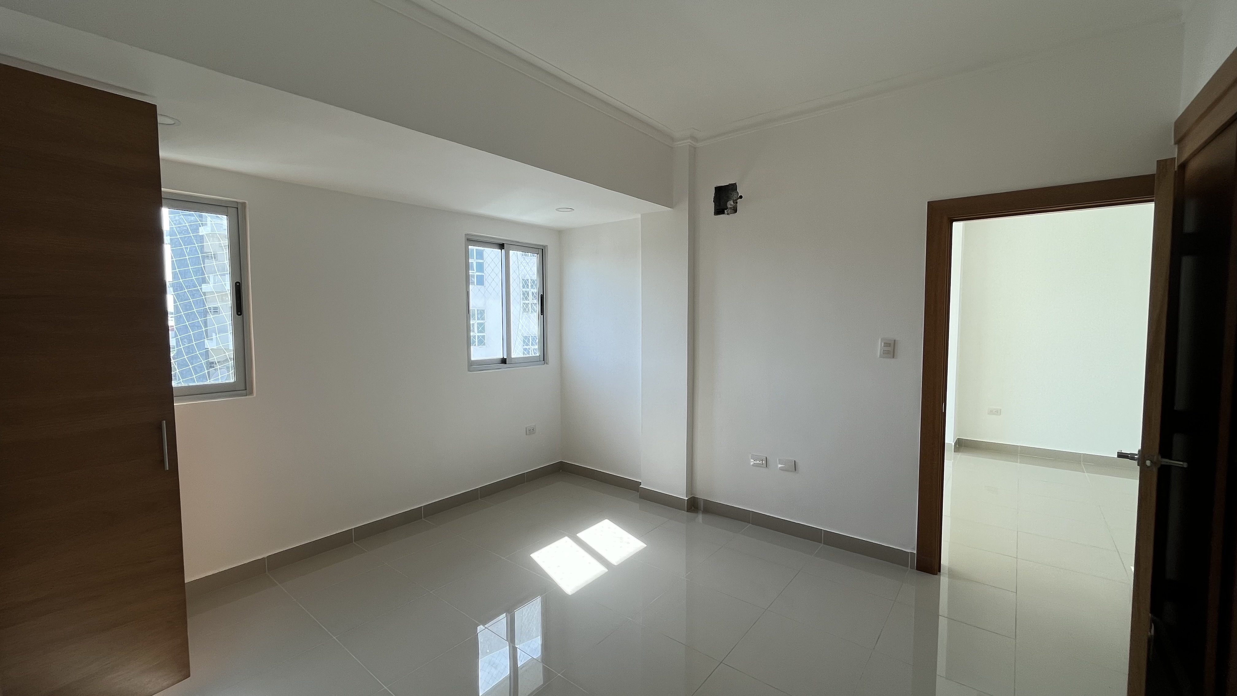 apartamentos - Apartamento en Urb. real de 1 habitación torre familiar  8