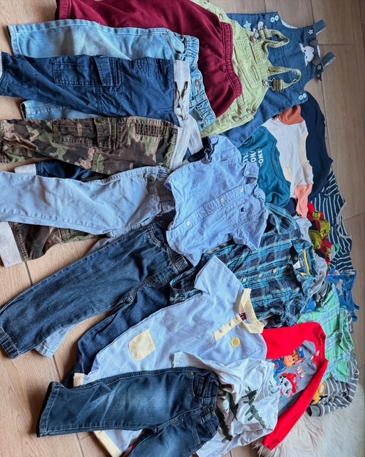 ropa y zapatos - LOTE DE ROPA DE NIÑO DE 18 A 24 MESES 1